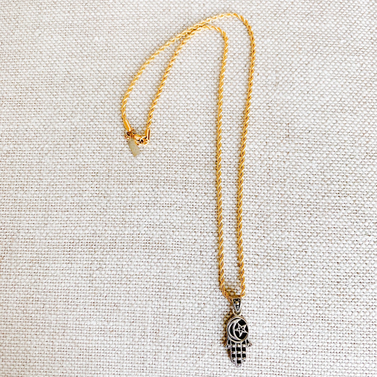 Moon Star Hamsa Necklace - BelleStyle