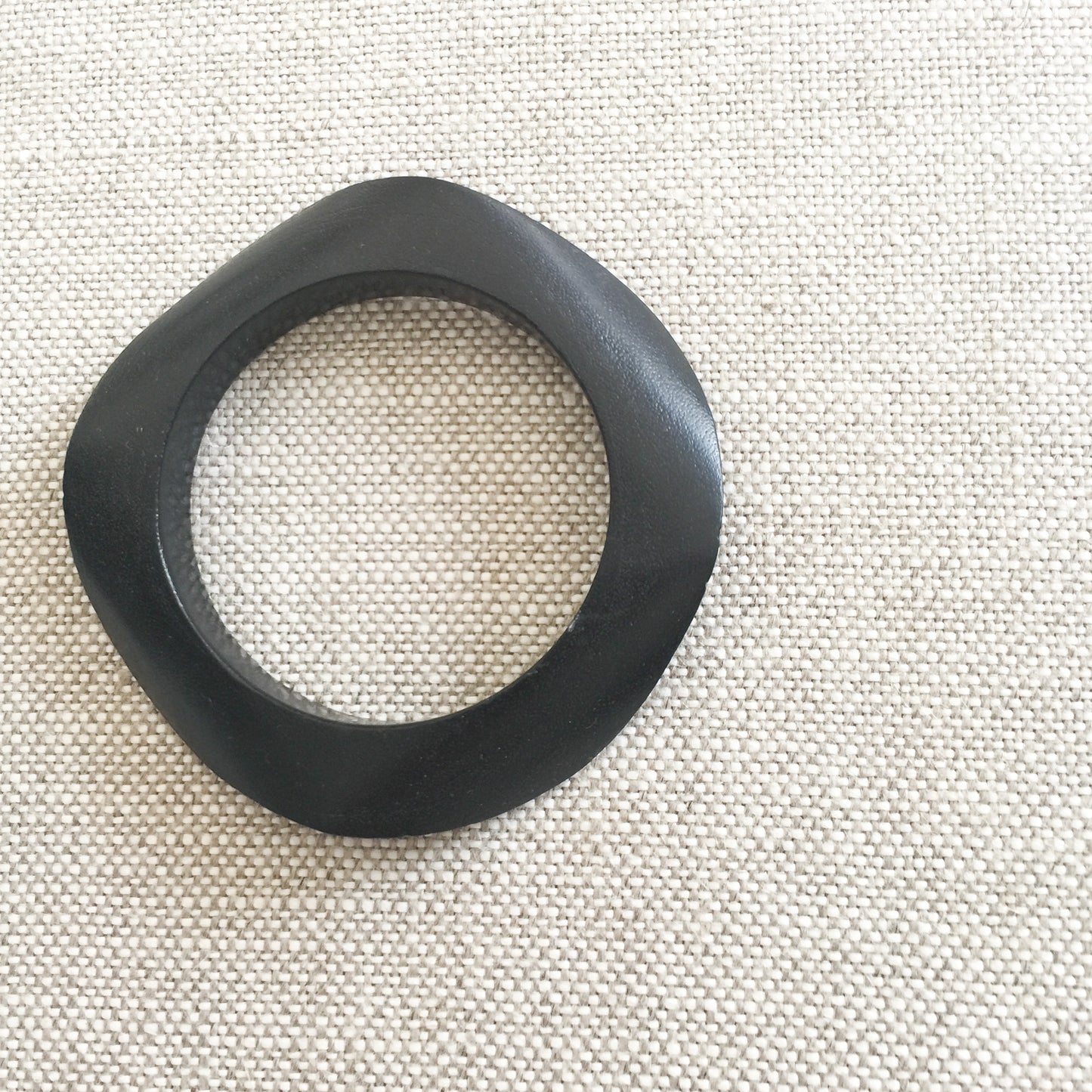 Palm Bangle - BelleStyle