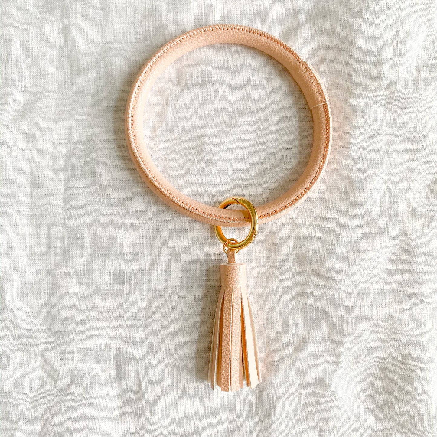 Vegan Tassel Keychain Bracelet - BelleStyle