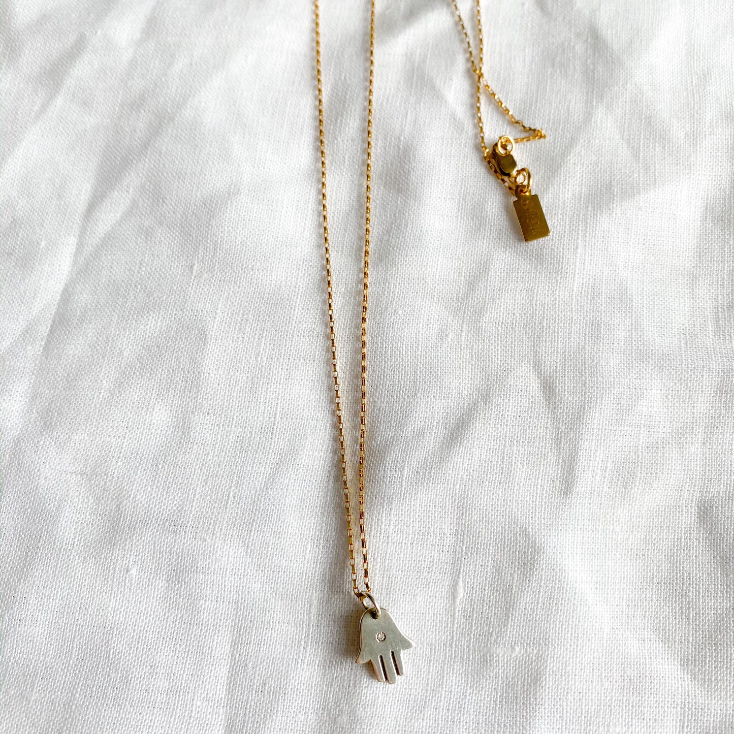 Hamsa Diamond Necklace - BelleStyle