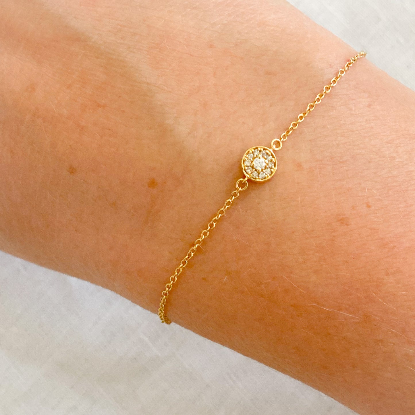 One World 14KT Diamond Bracelet - Bellestyle