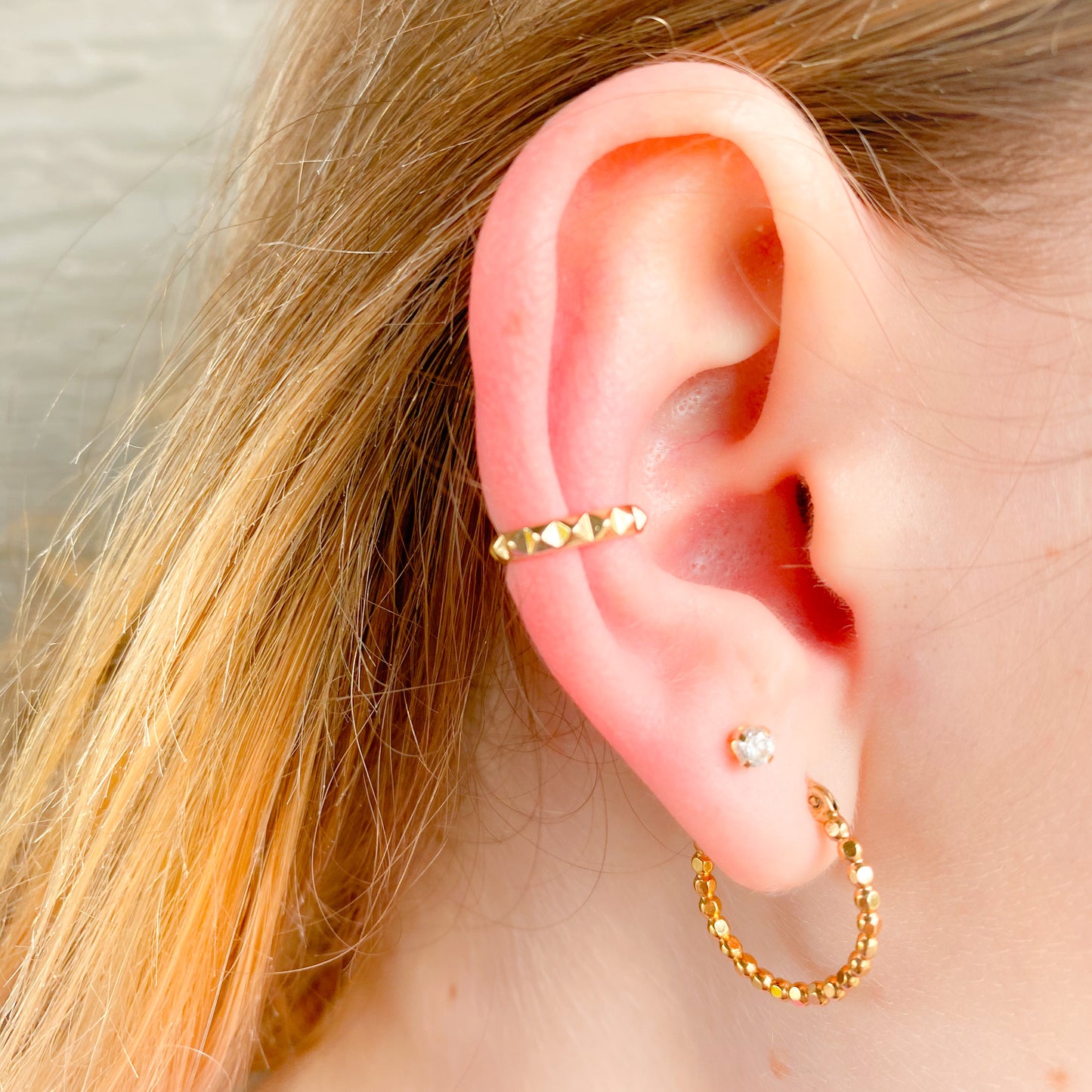 Pyramid Mini Earcuff Earring - Bellestyle