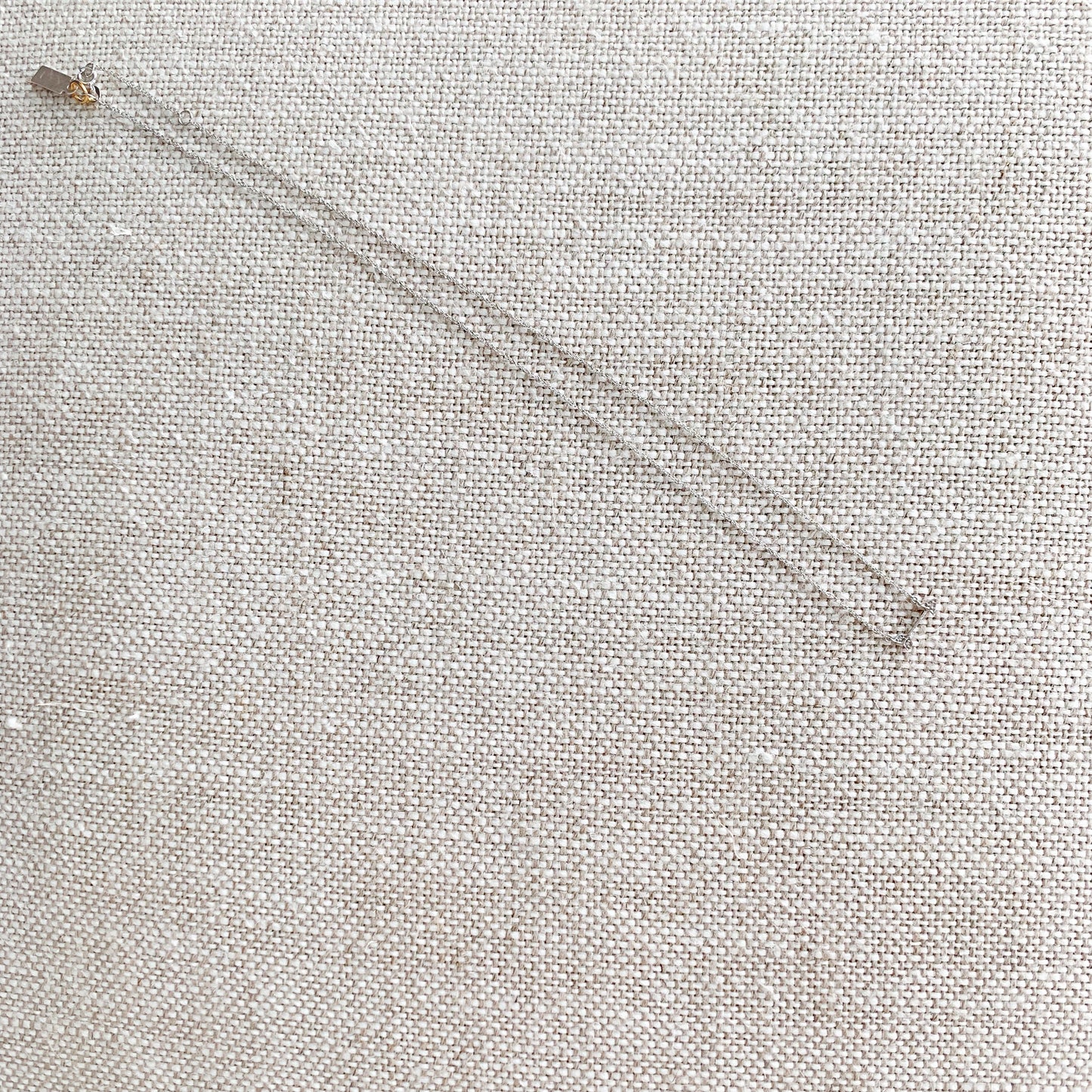 Diamond Arrow Necklace - BelleStyle