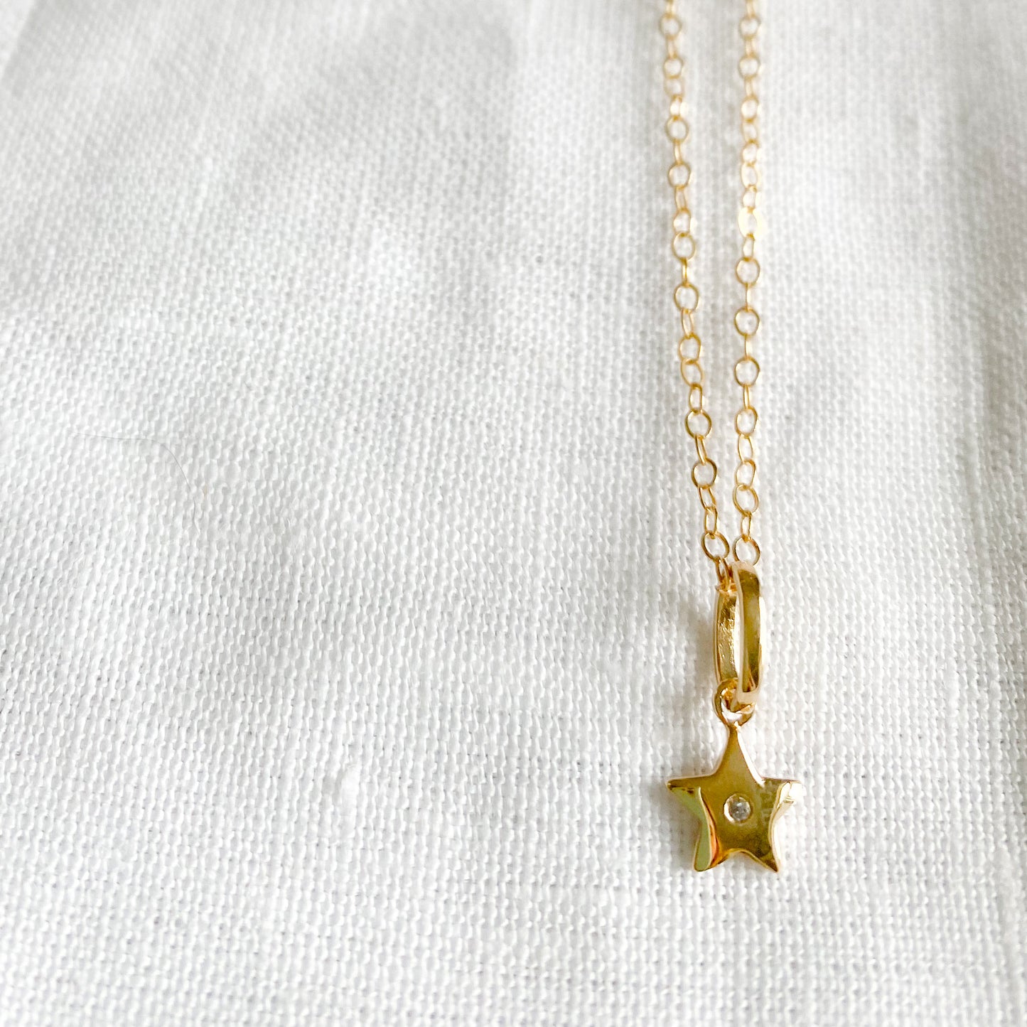 Mini Star Diamond Necklace - BelleStyle