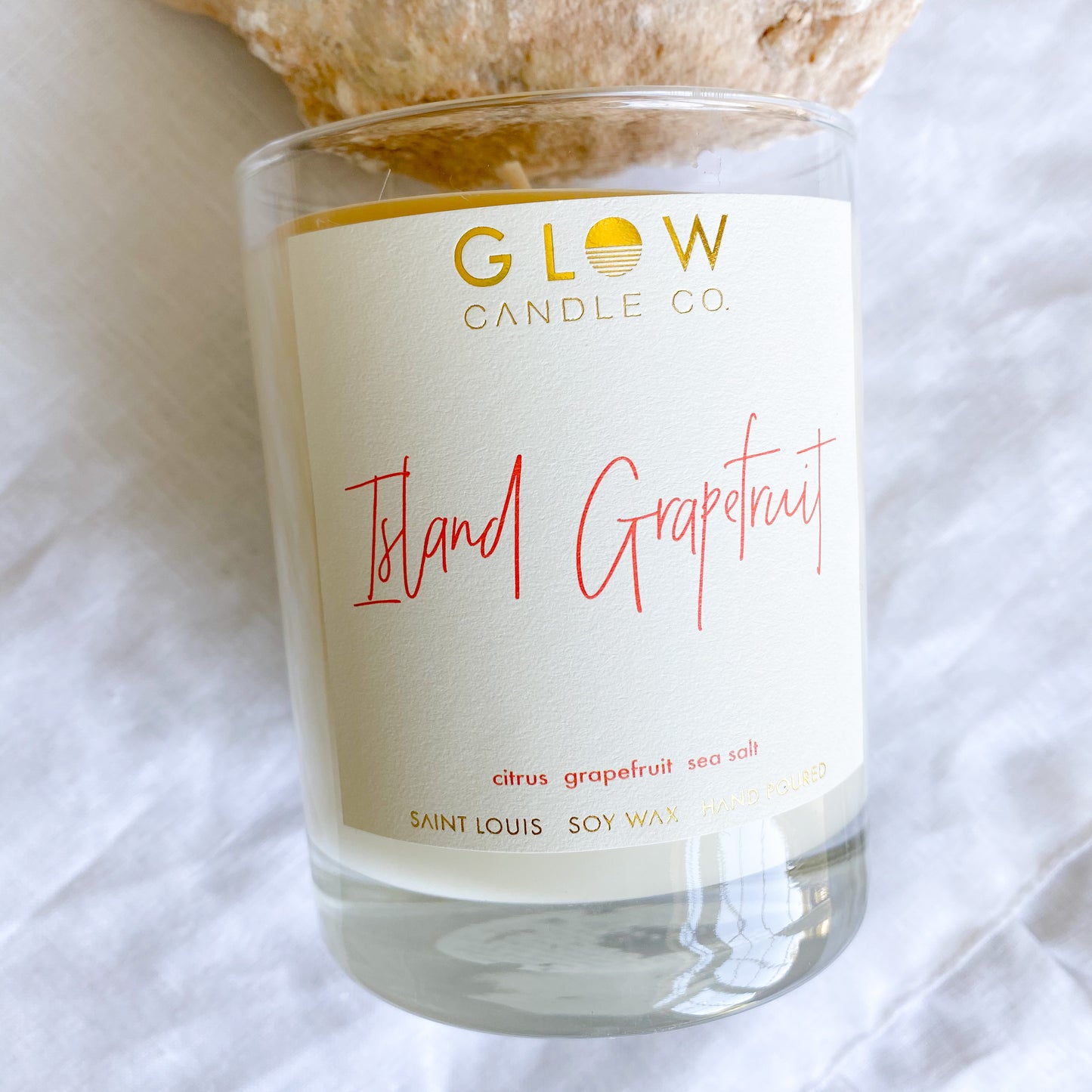 GLOW Island Grapefruit Candle - BelleStyle