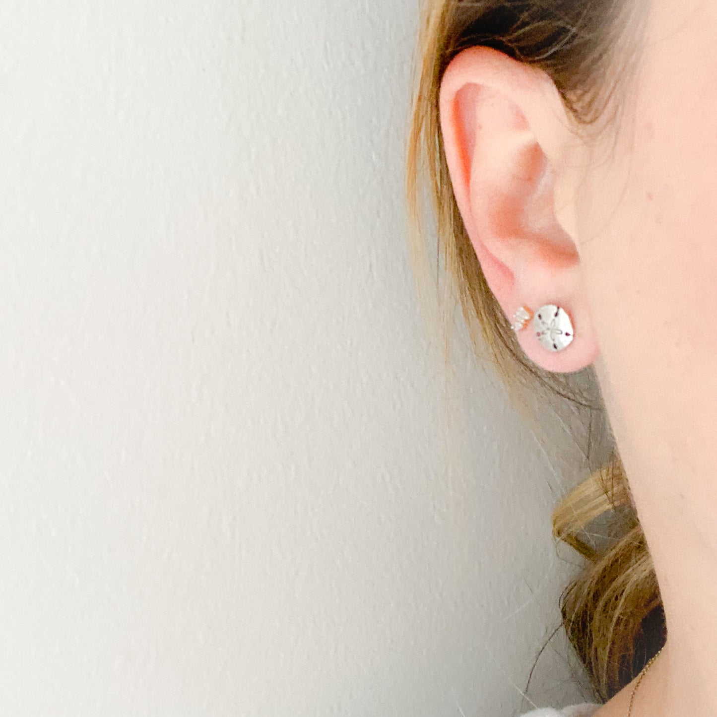 Sand Dollar Sterling Silver Post Earrings - Bellestyle
