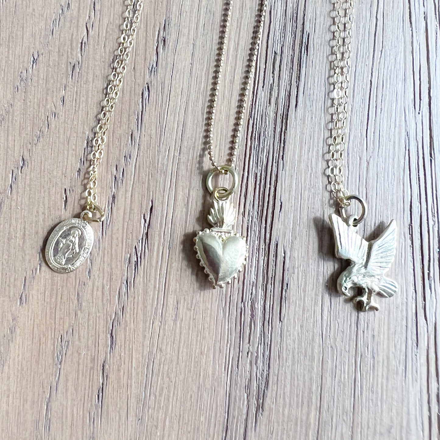 Vintage Flying Eagle Gold Necklace - BelleStyle
