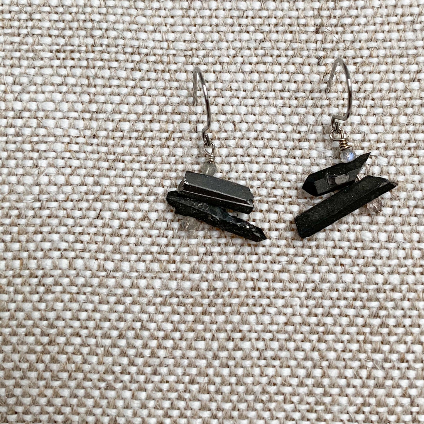 Cassie Earrings - BelleStyle