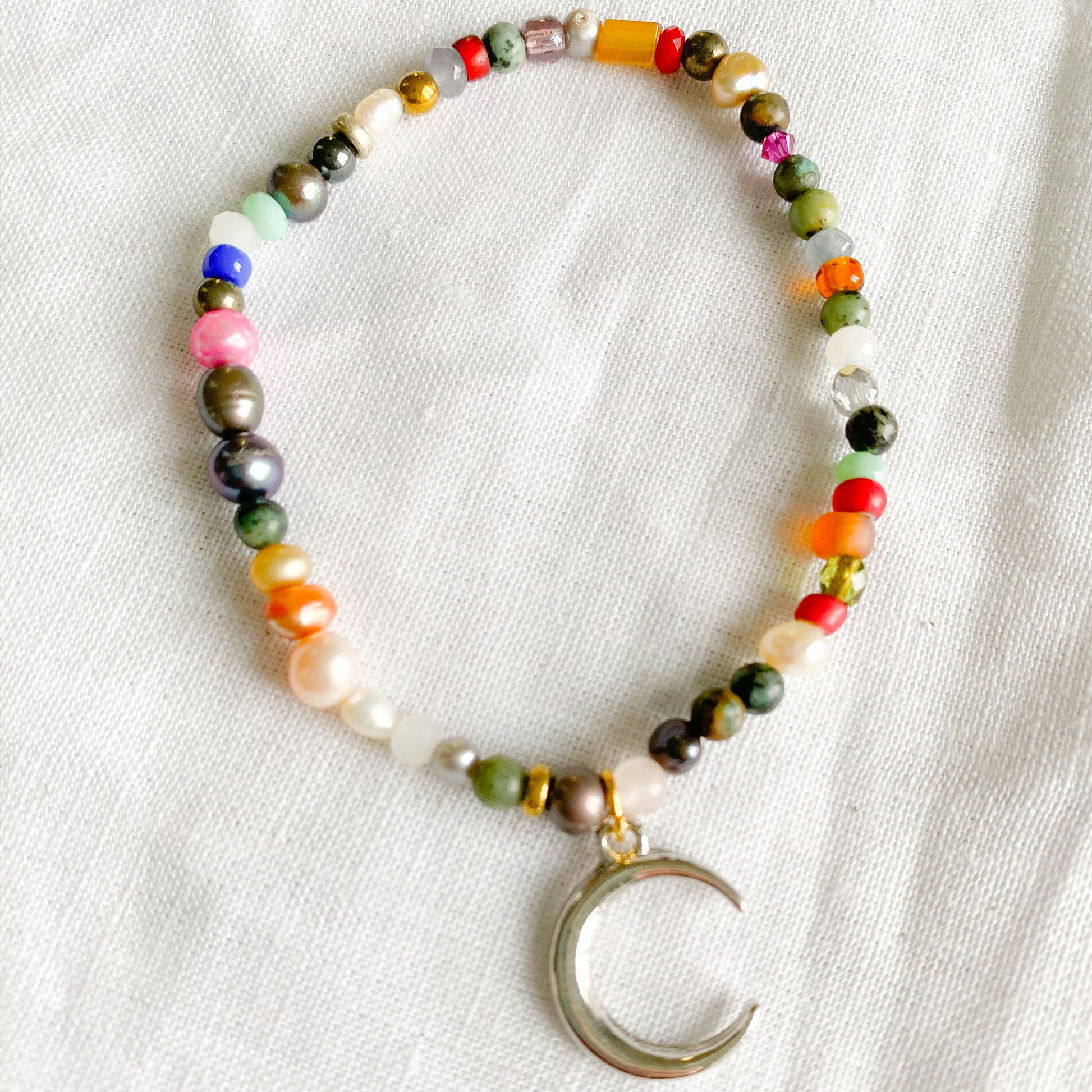 Crescent Moon Bracelet - BelleStyle