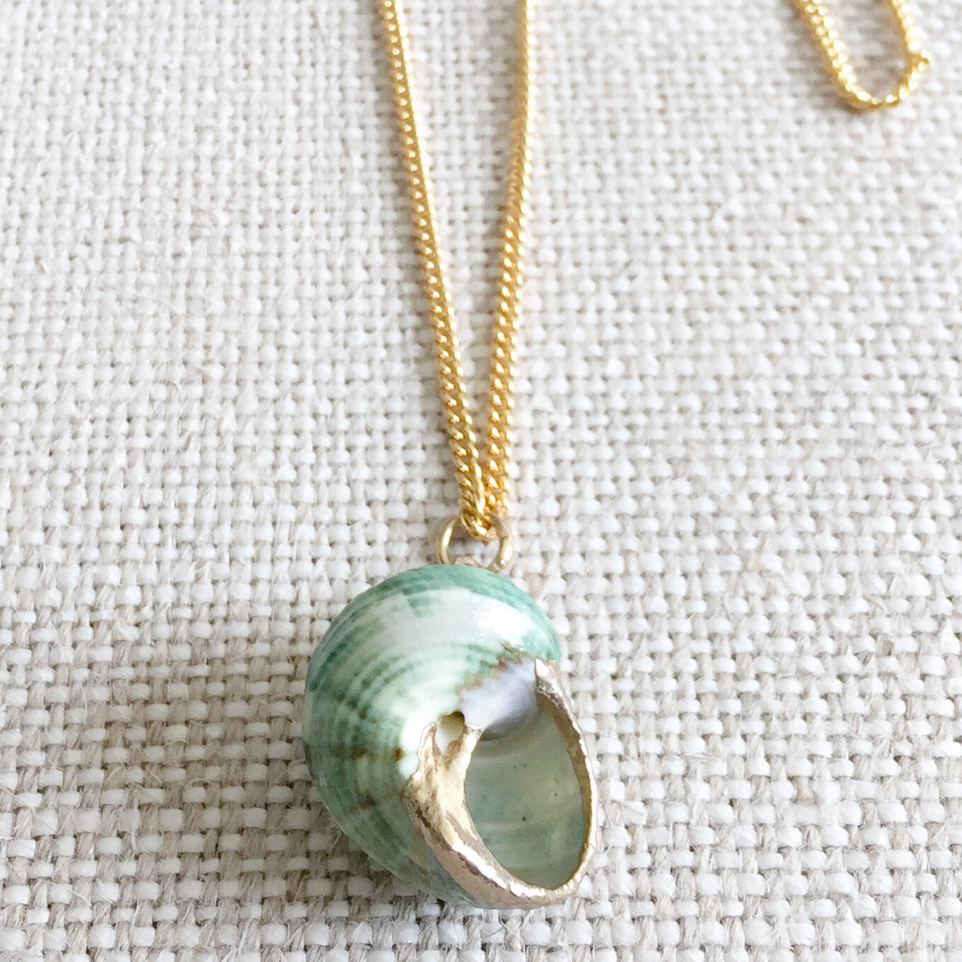 Palm Necklace - BelleStyle
