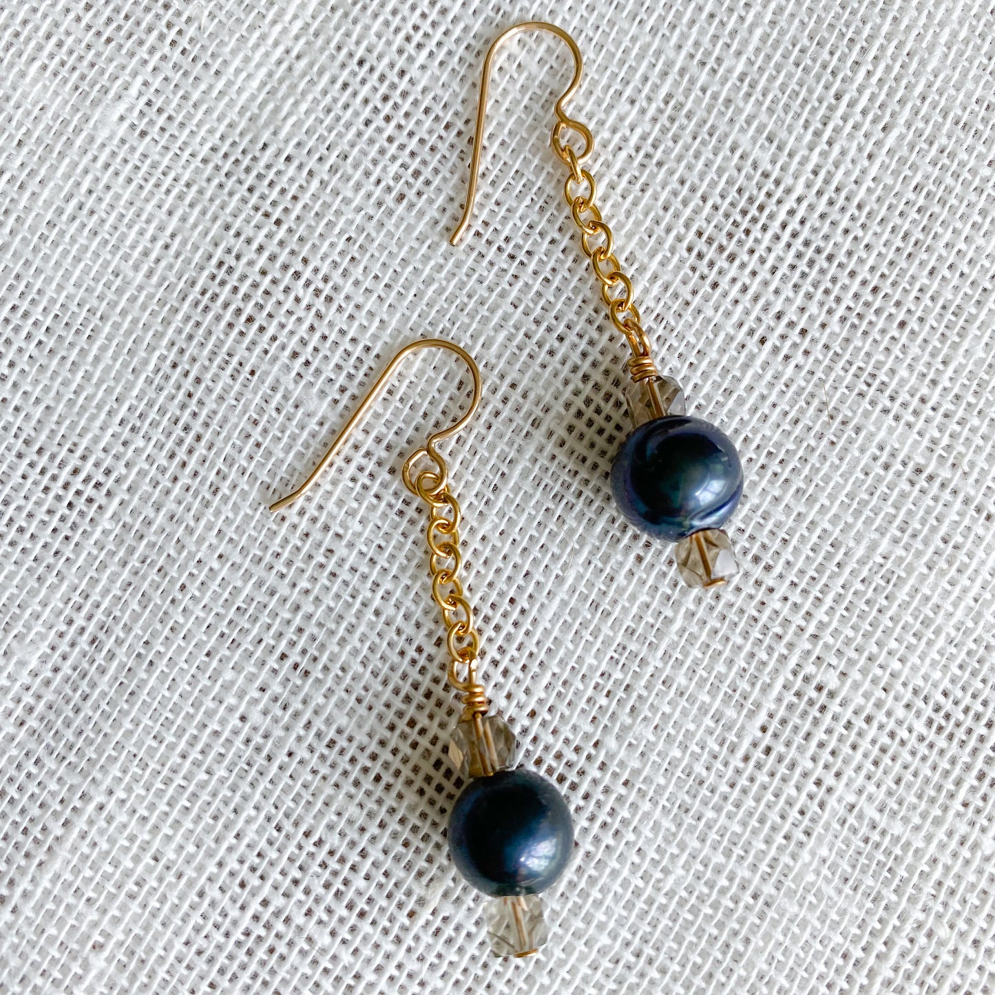 Layla Freshwater Pearl Dangle Earrings - BelleStyle