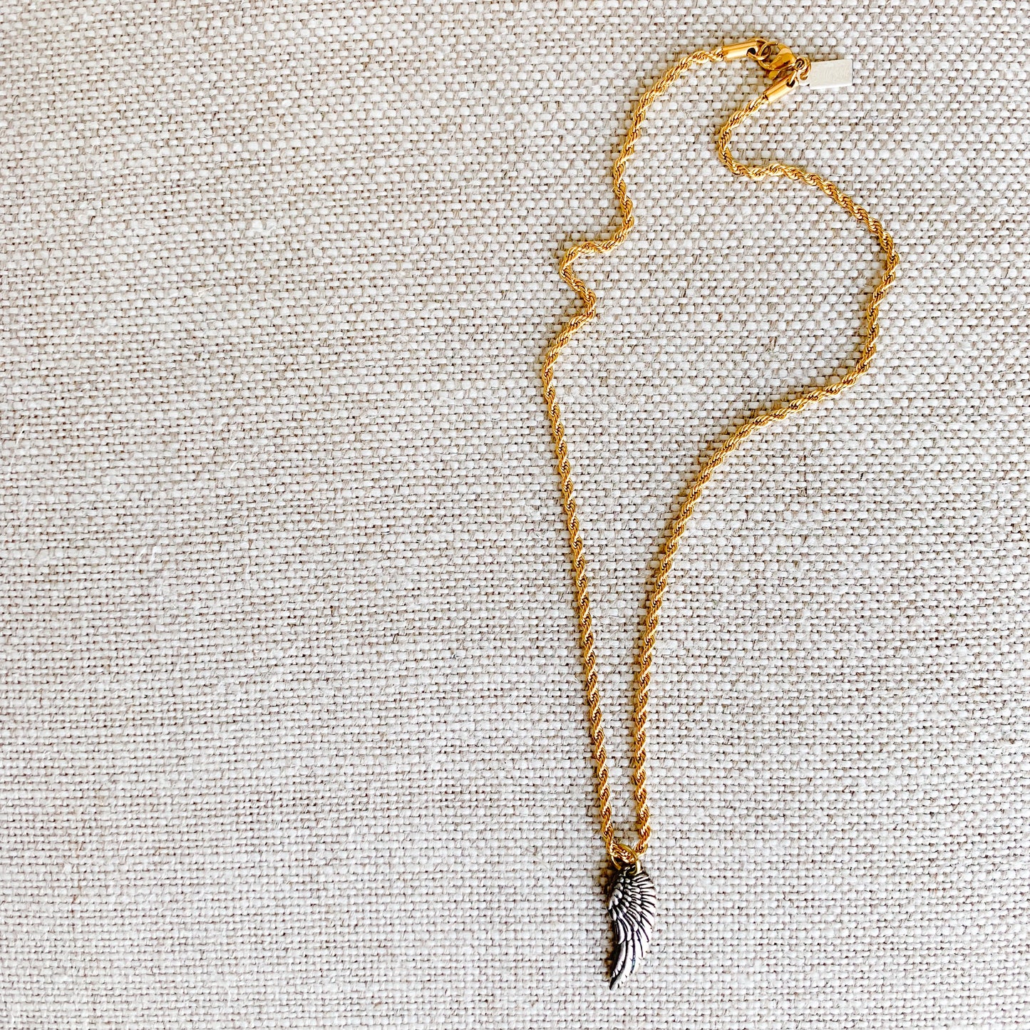 Take Flight Necklace - BelleStyle