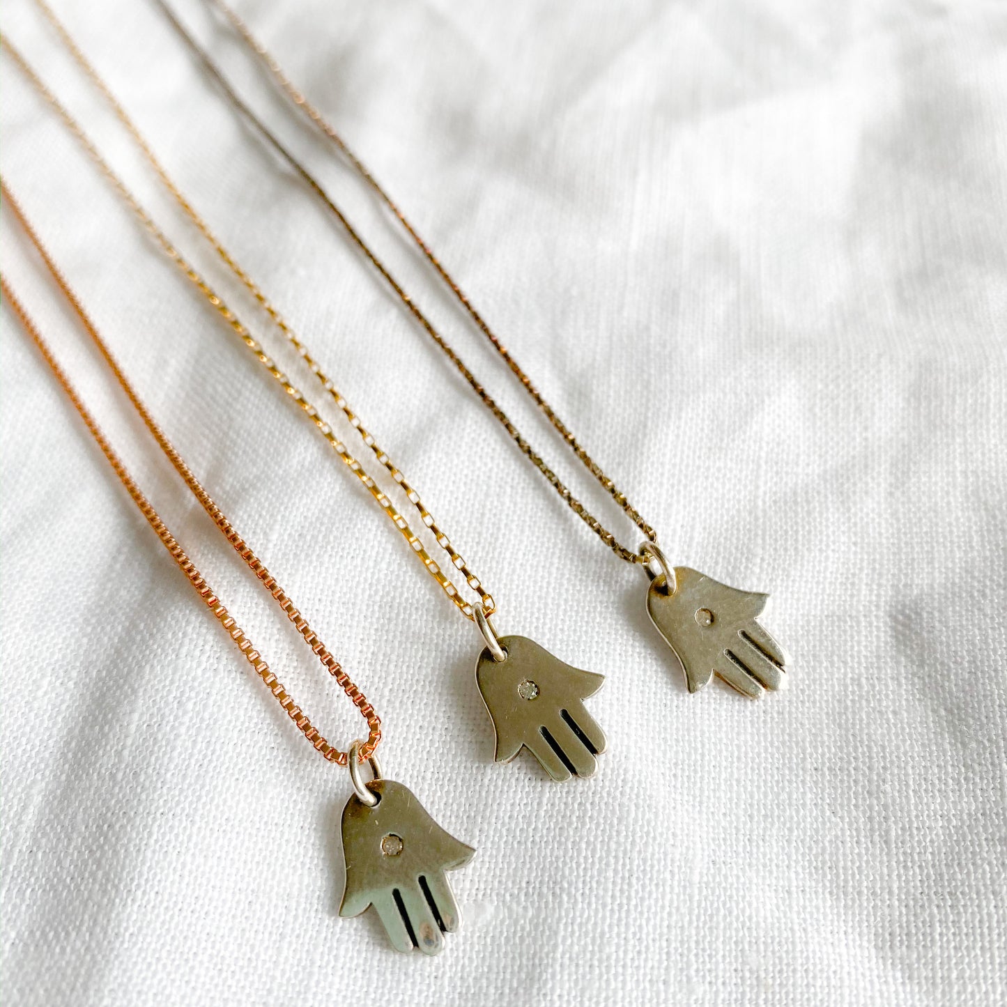 Hamsa Diamond Necklace - BelleStyle