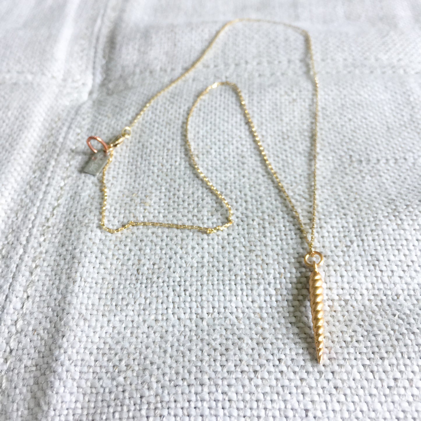 Unicorn Gold Necklace - BelleStyle