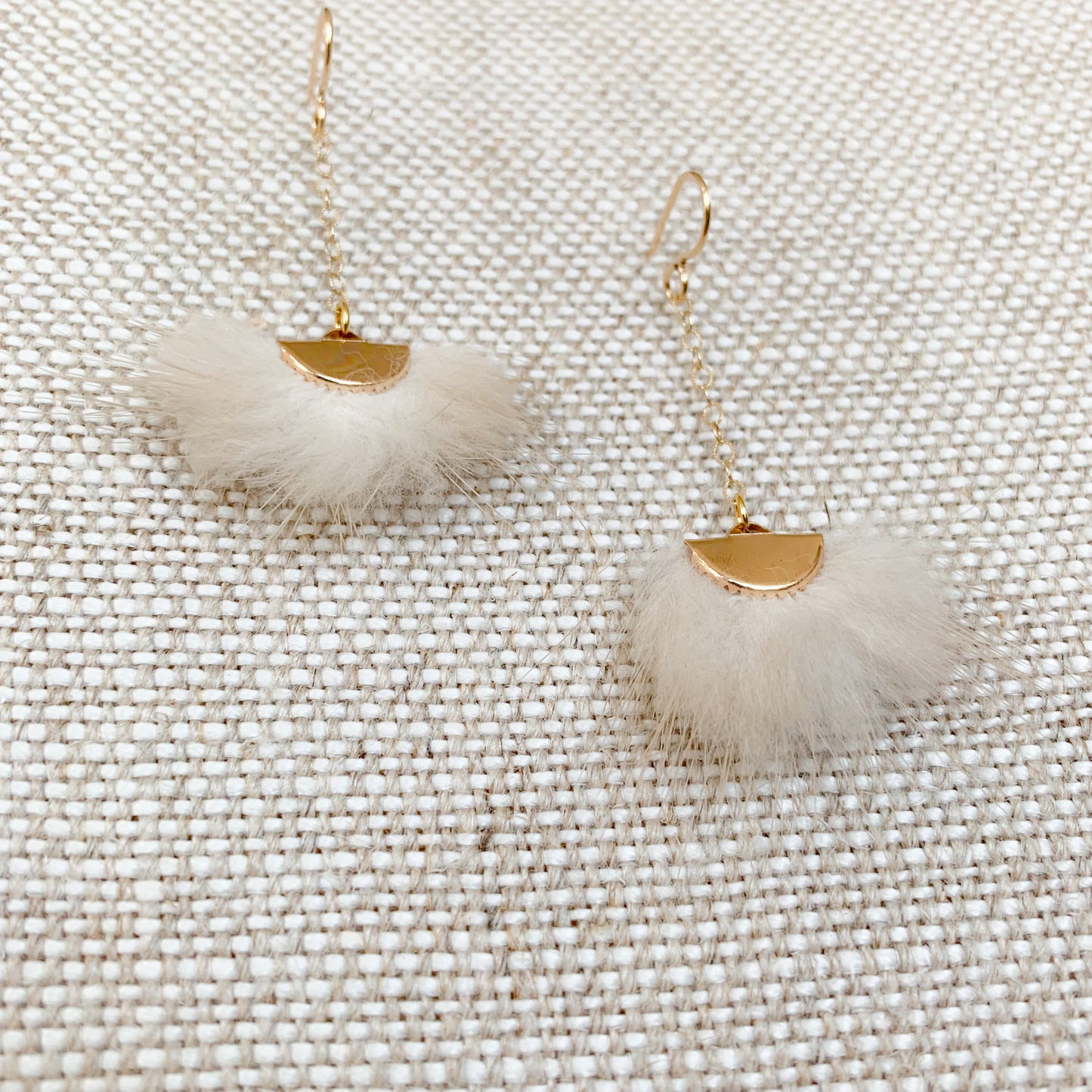James Earrings - BelleStyle