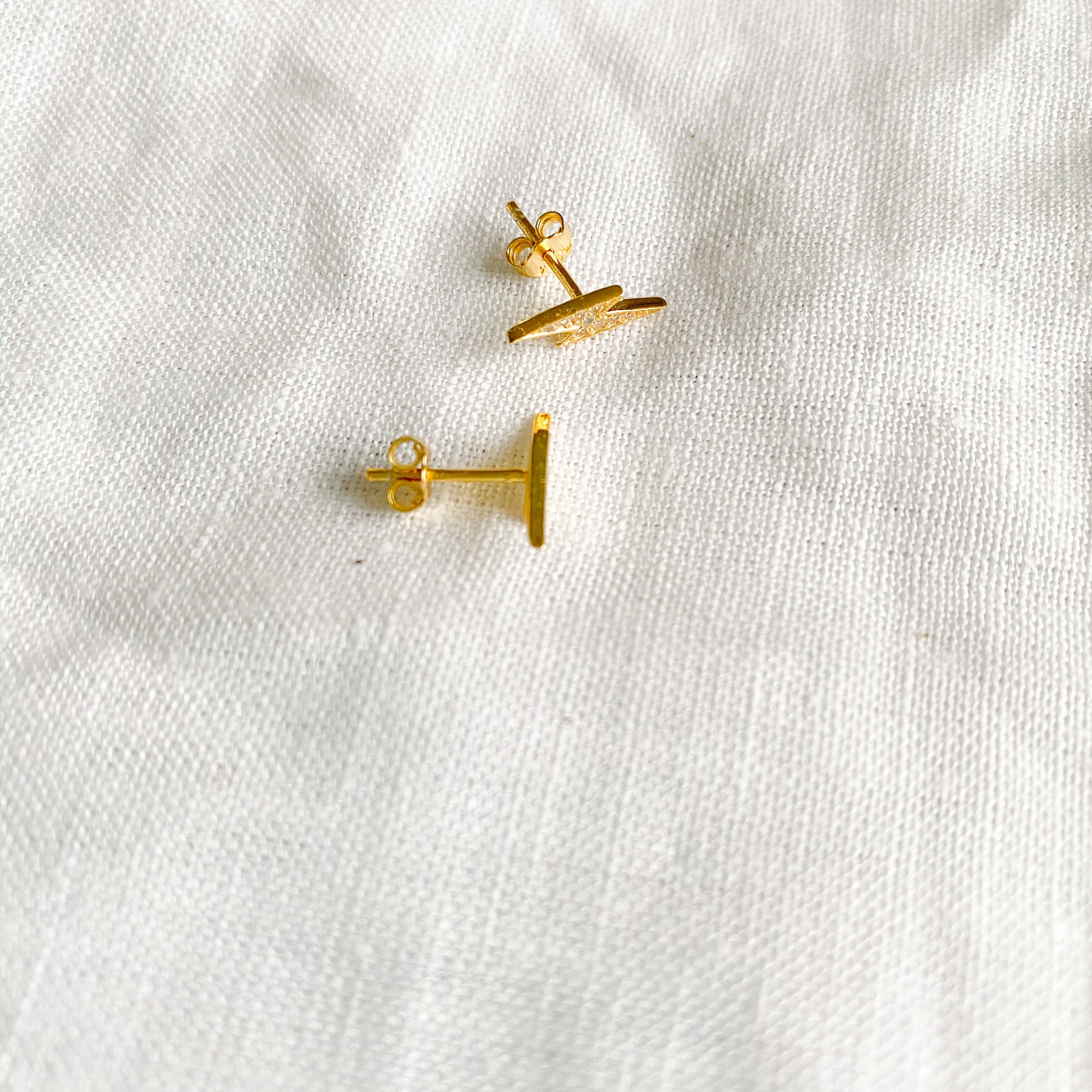 Lightning Bolt Crystal Earrings - BelleStyle