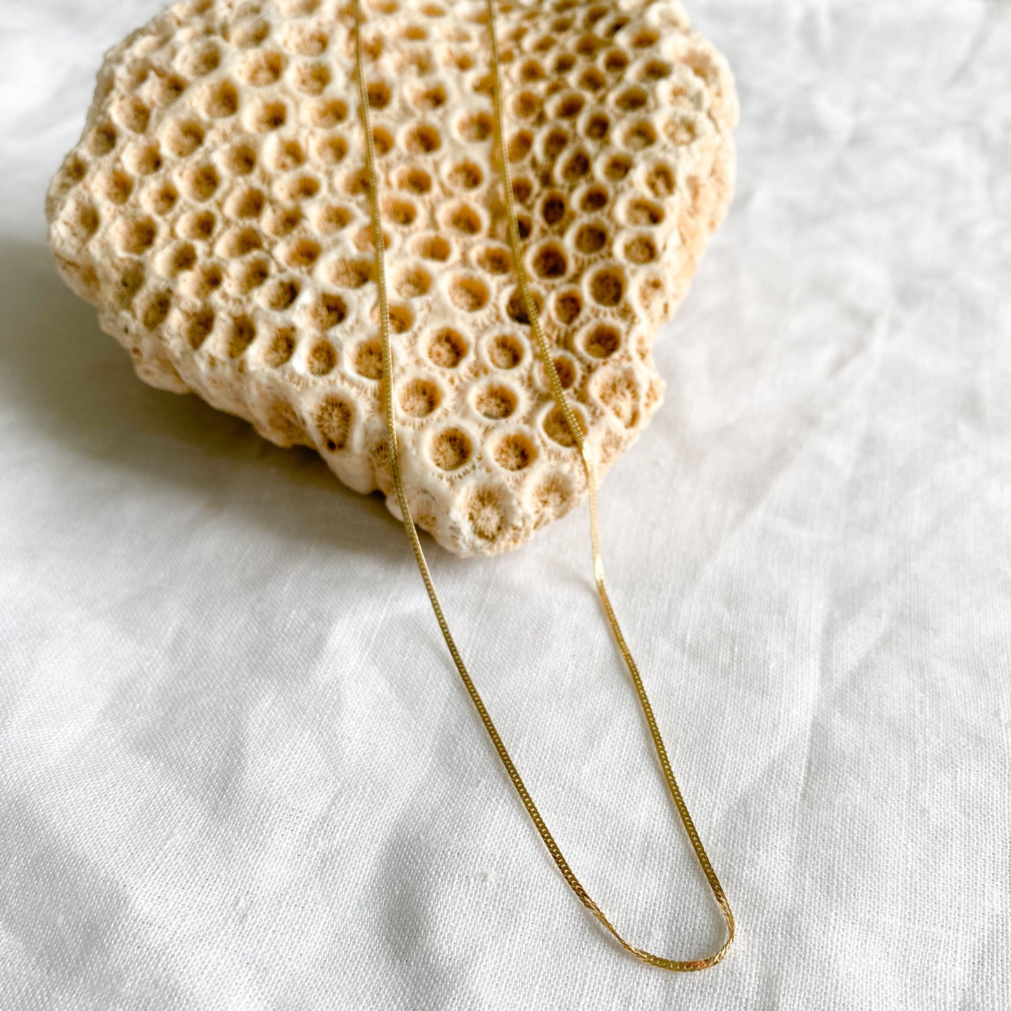 Harry Herringbone gold chain - BelleStyle