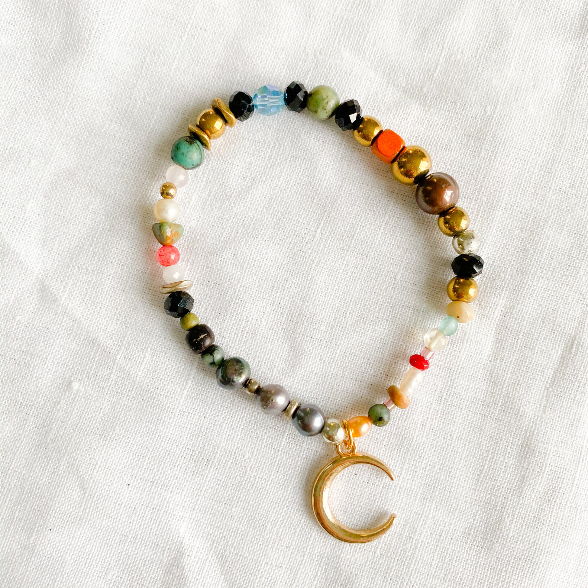 Crescent Moon Bracelet - BelleStyle