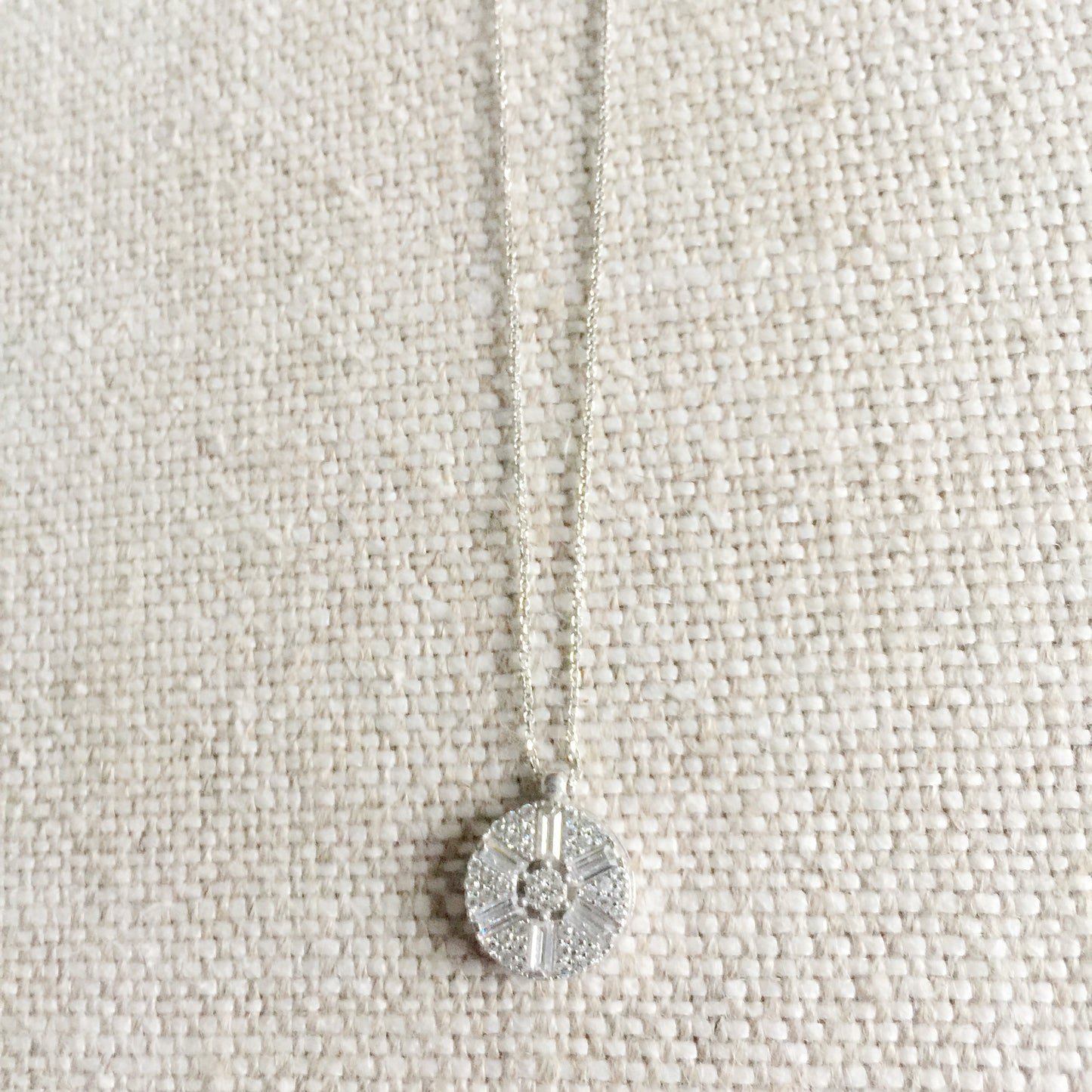 Sunburst Necklace - BelleStyle