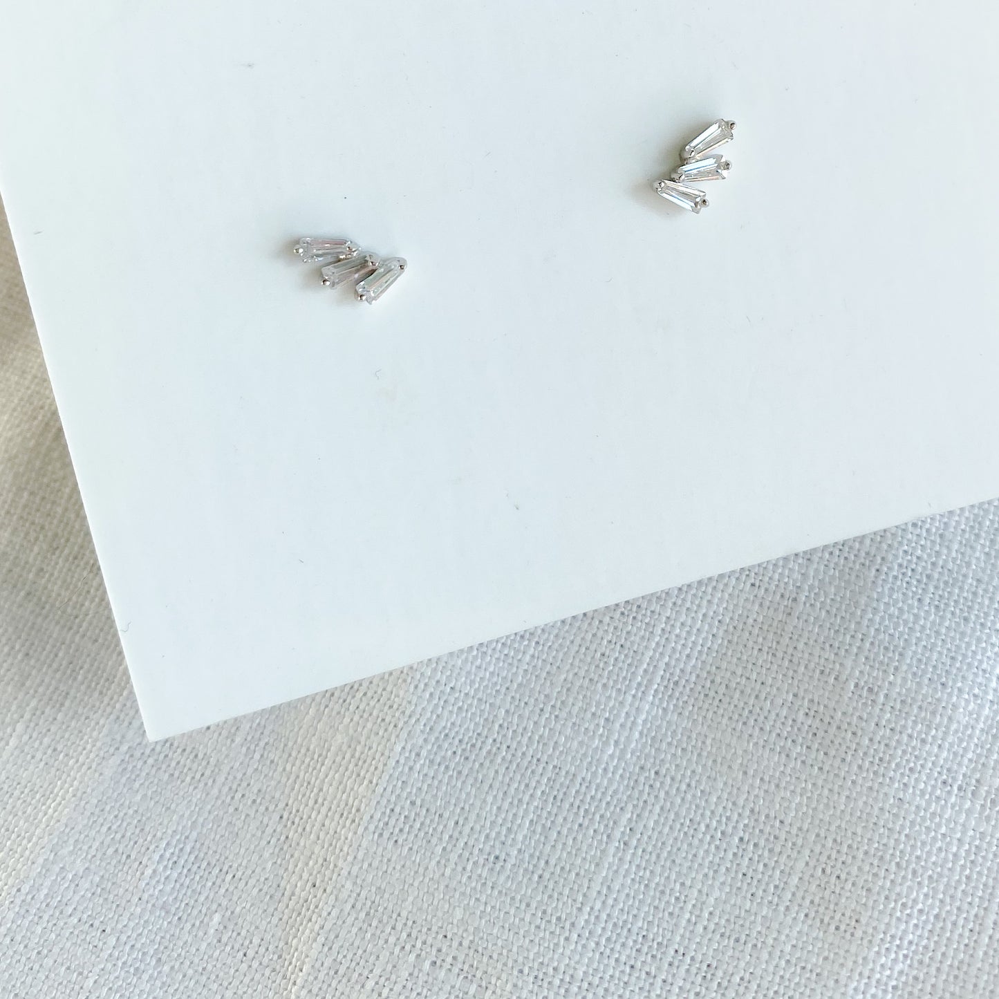 Roxbury Stud earrings - Bellestyle sterling silver everyday baguette crystal silver gold