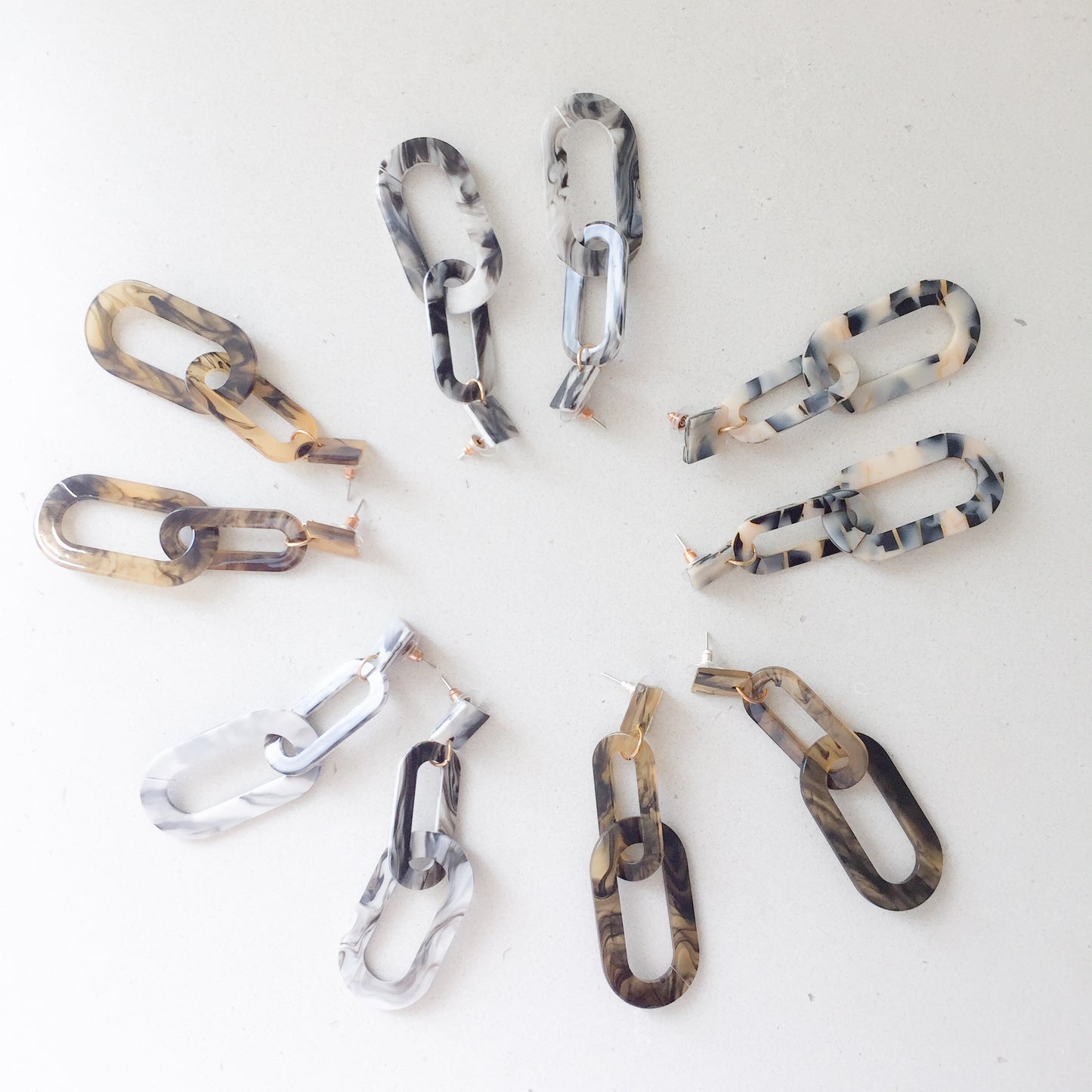 Walker Earrings - BelleStyle