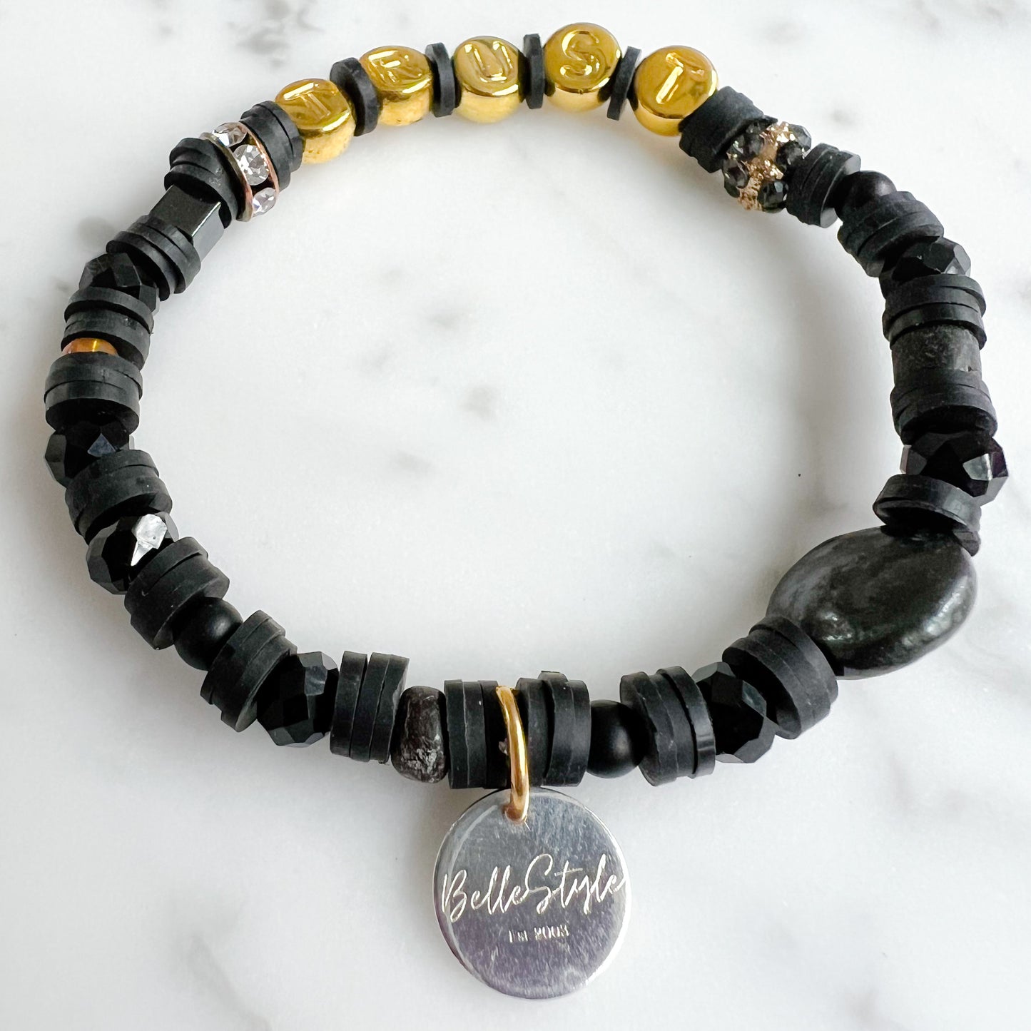 INSPIRE Gold Friendship Bracelet Black - BelleStyle