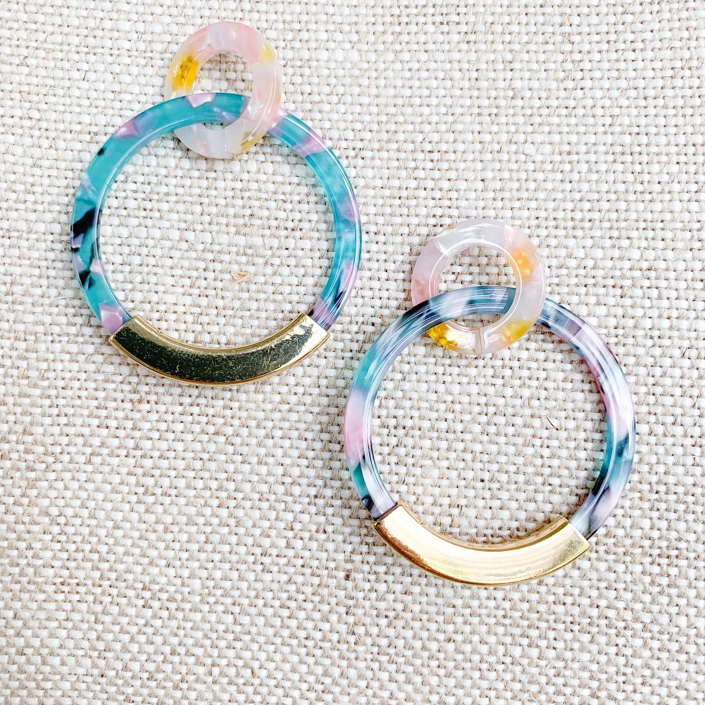 Karma Earrings - BelleStyle