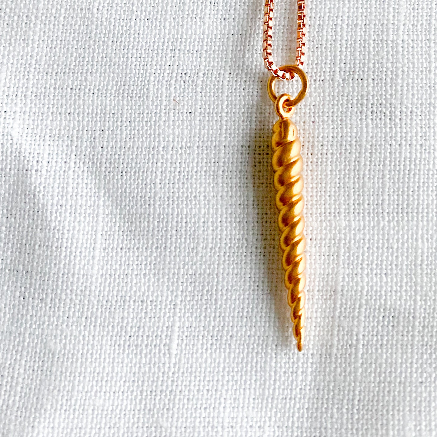 Unicorn Rose Gold Necklace - BelleStyle