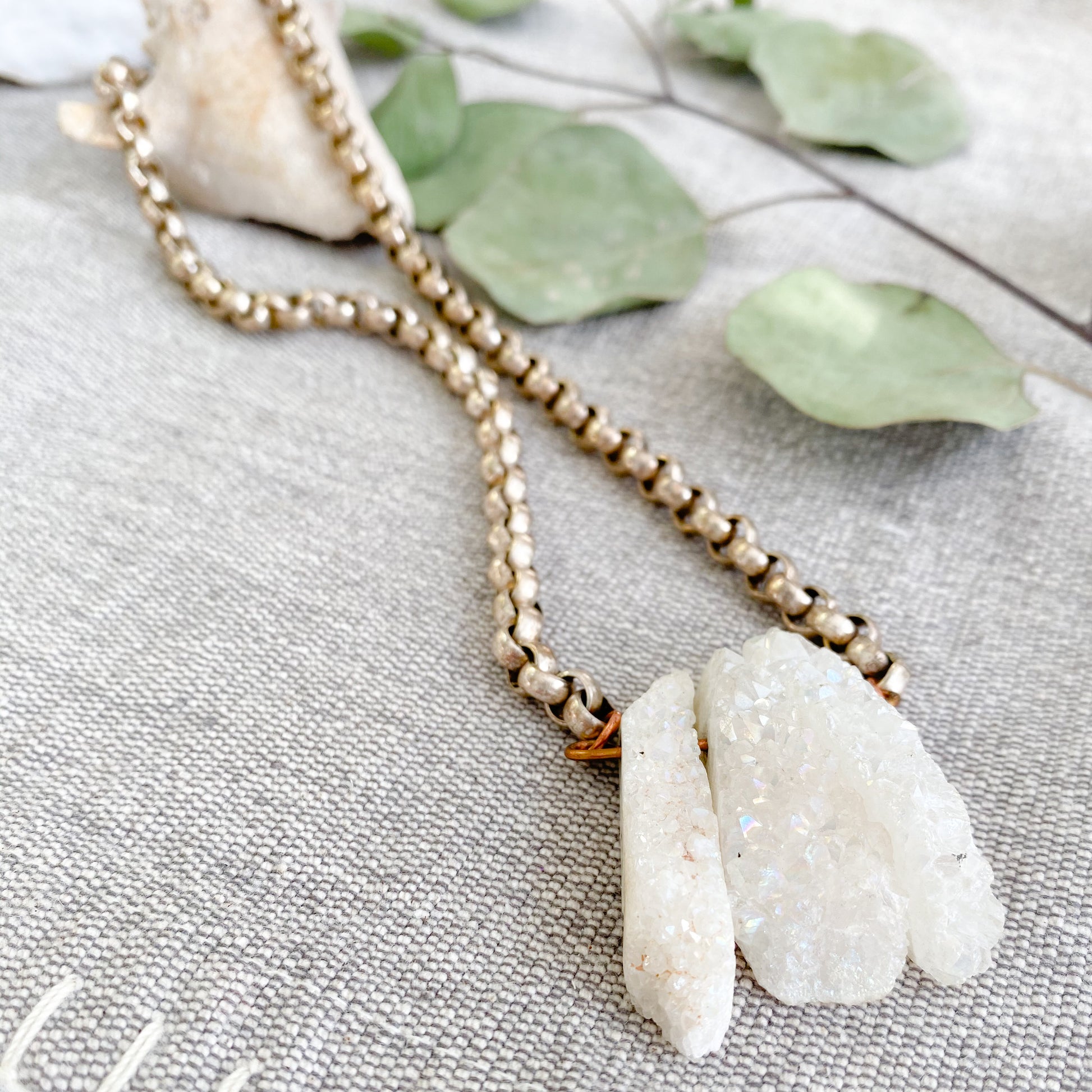 Olivia Crystal Quartz Necklace - BelleStyle - silver