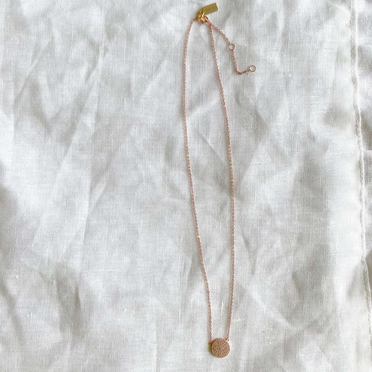 One World Necklace - BelleStyle