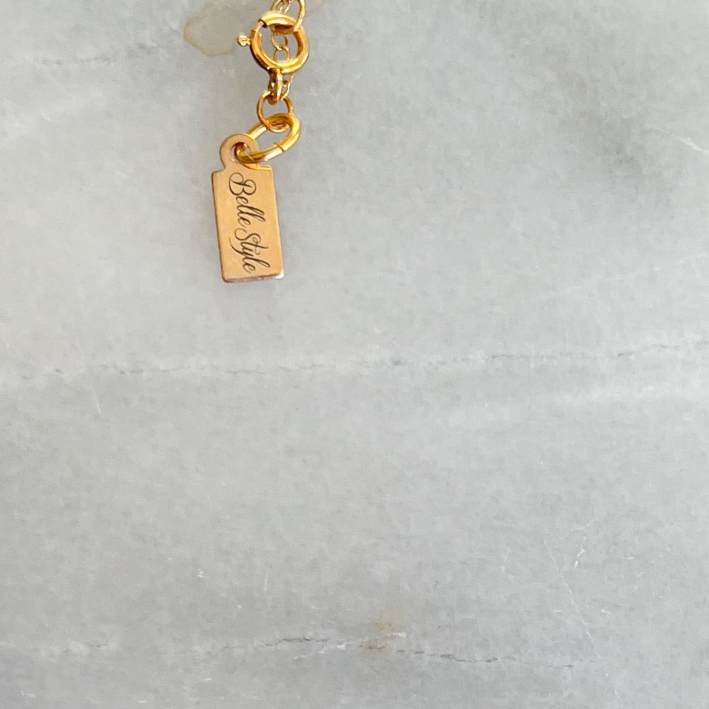 Miraculous Mary Charm Necklace - Bellestyle