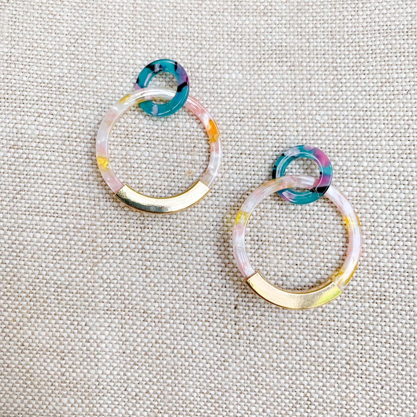 Karma Earrings - BelleStyle