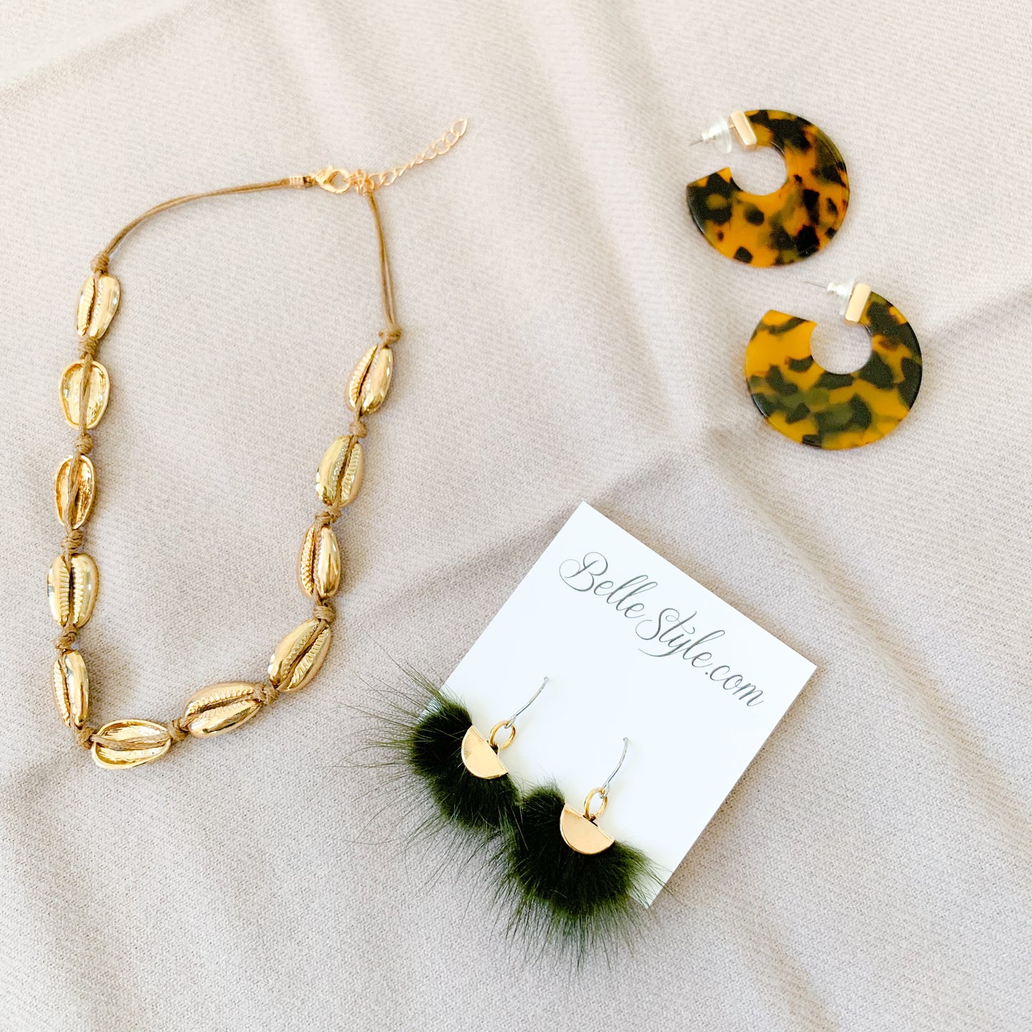 Dylan Earrings - BelleStyle