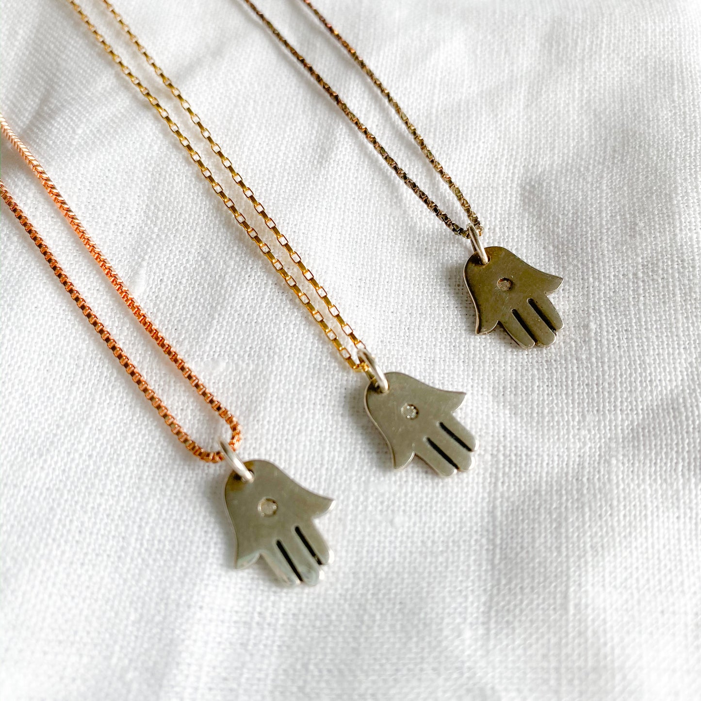 Hamsa Diamond Necklace - BelleStyle