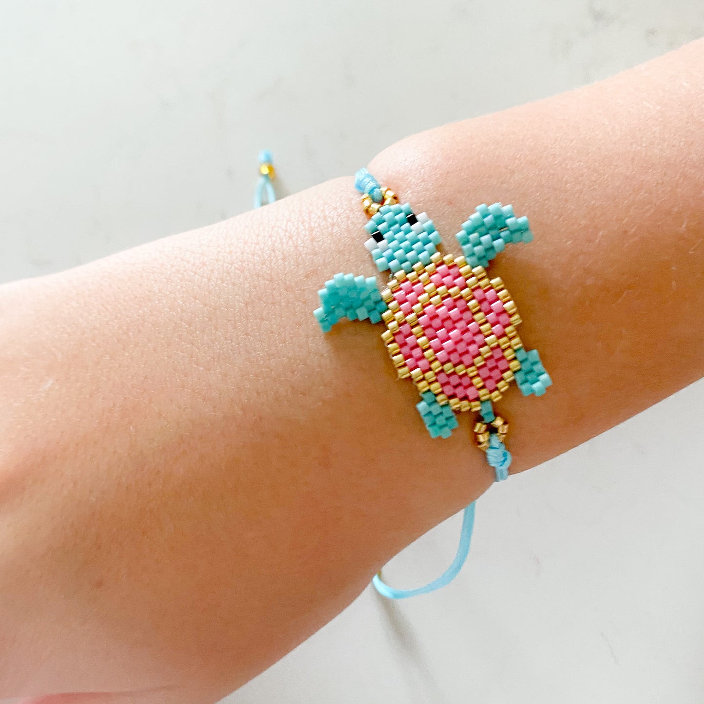Turtle Seed Bead Bracelet - BelleStyle