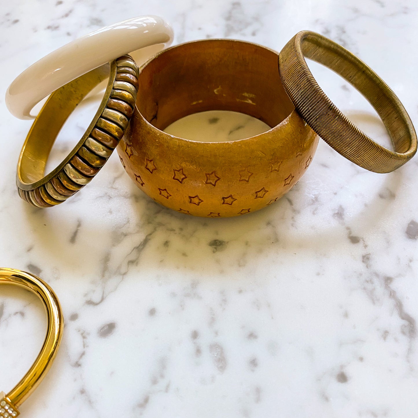 Vintage Wood Star Bangle - Bellestyle