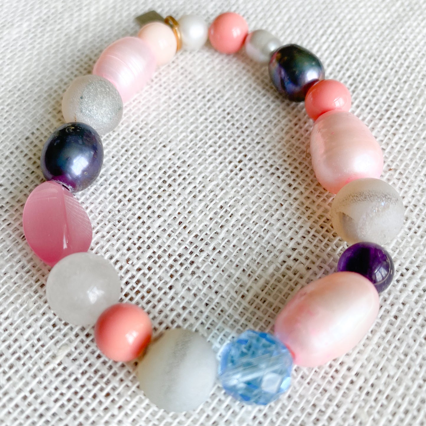 Palmer Pink Freshwater Pearl Bracelet - BelleStyle