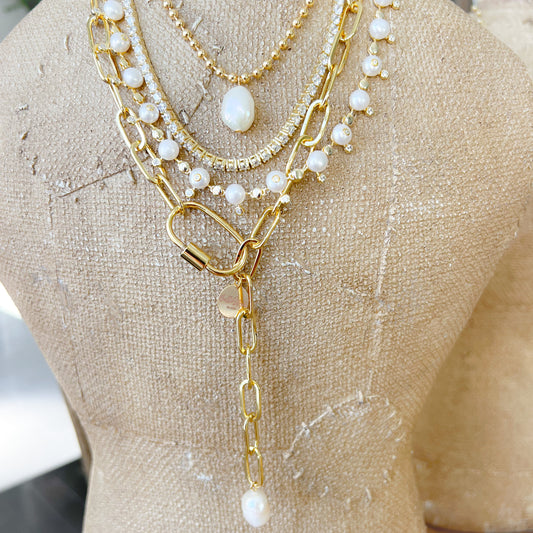 Catherine Freshwater Pearl Gold Oval Clasp Chain Necklace