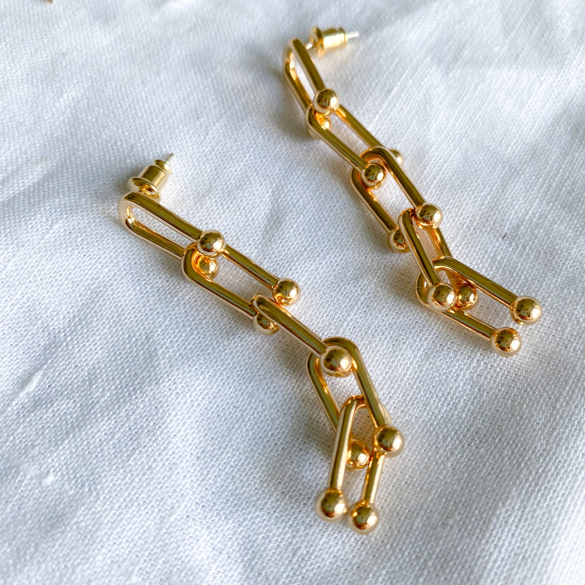 Stacy Earrings - BelleStyle