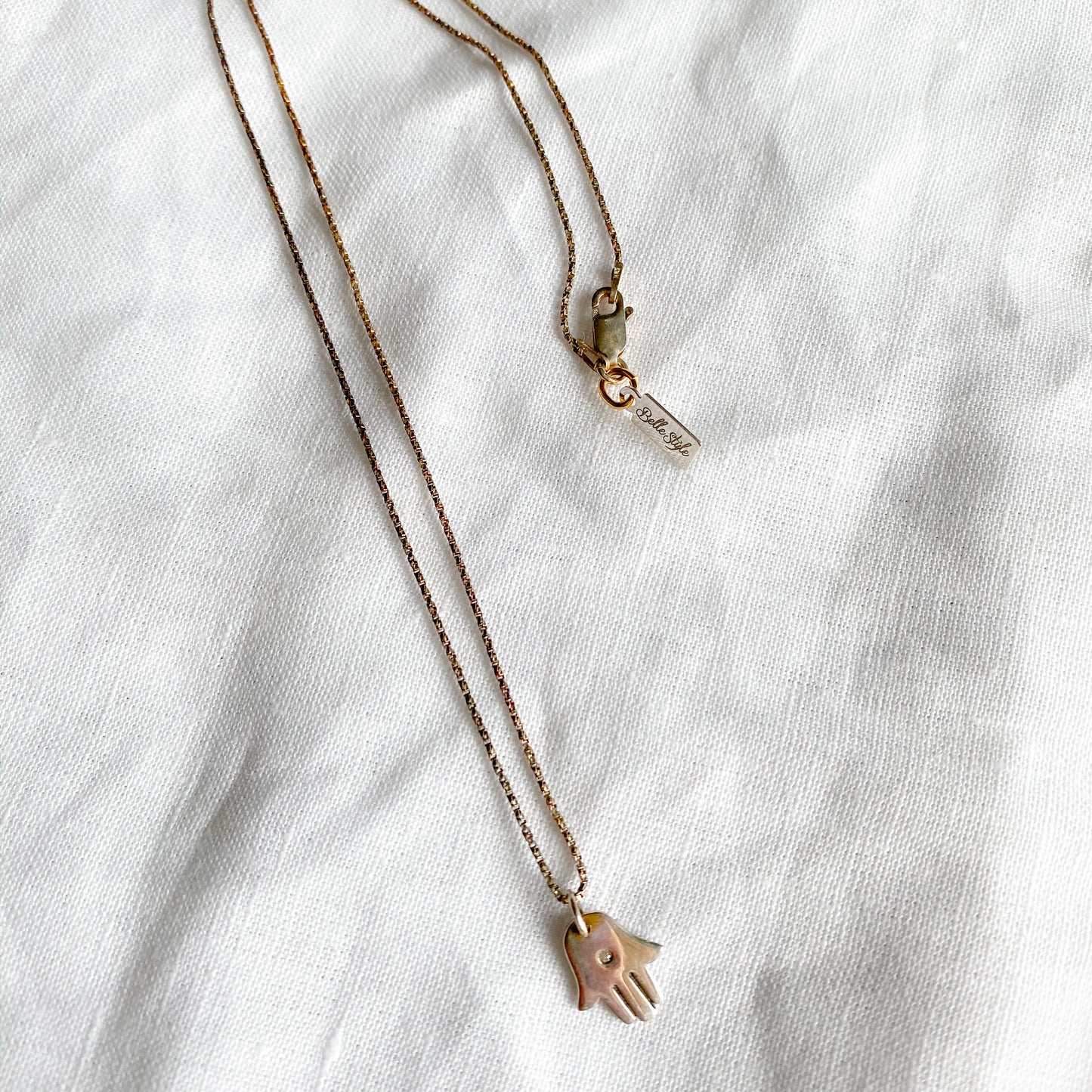 Hamsa Diamond Necklace - BelleStyle