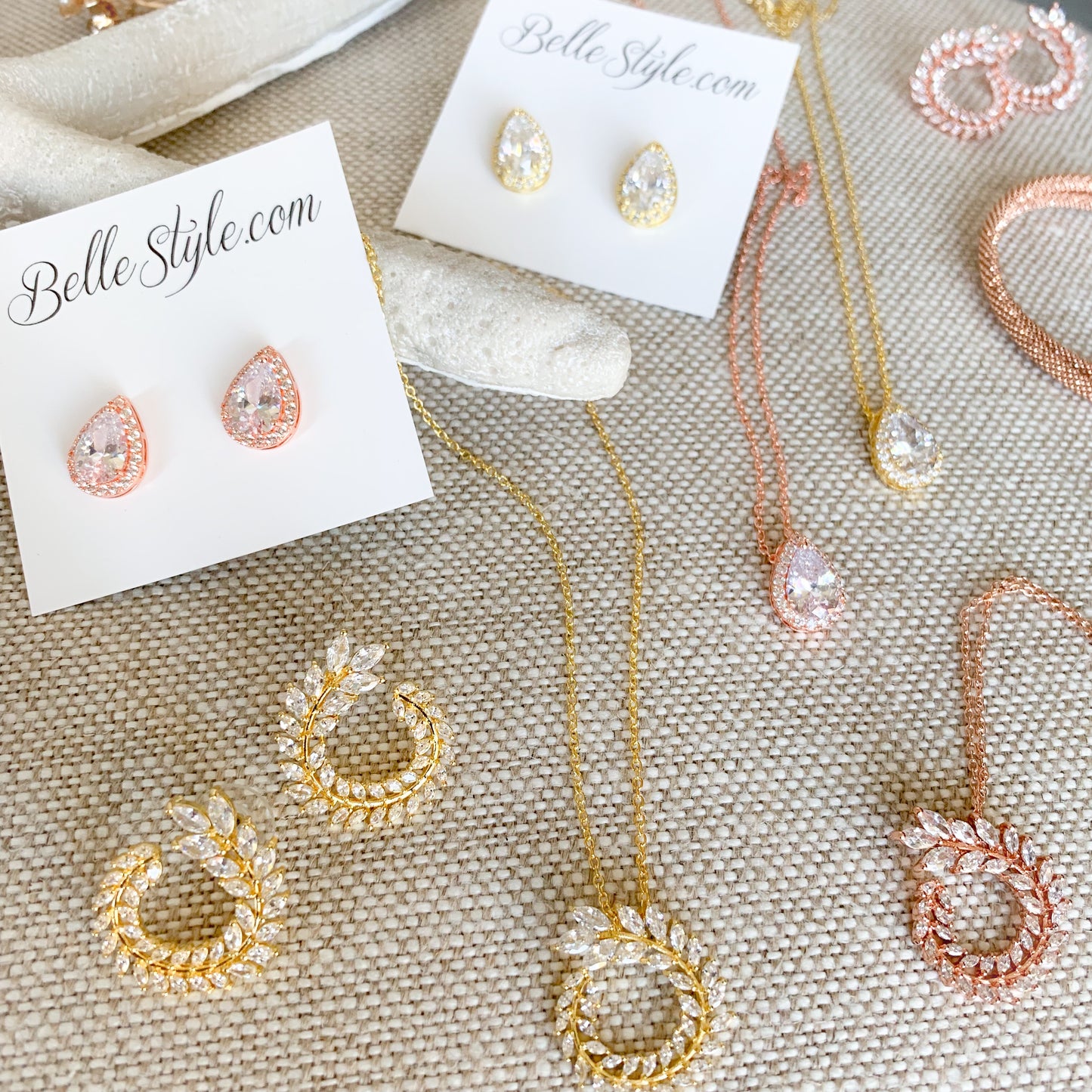 Laurel Earrings - BelleStyle