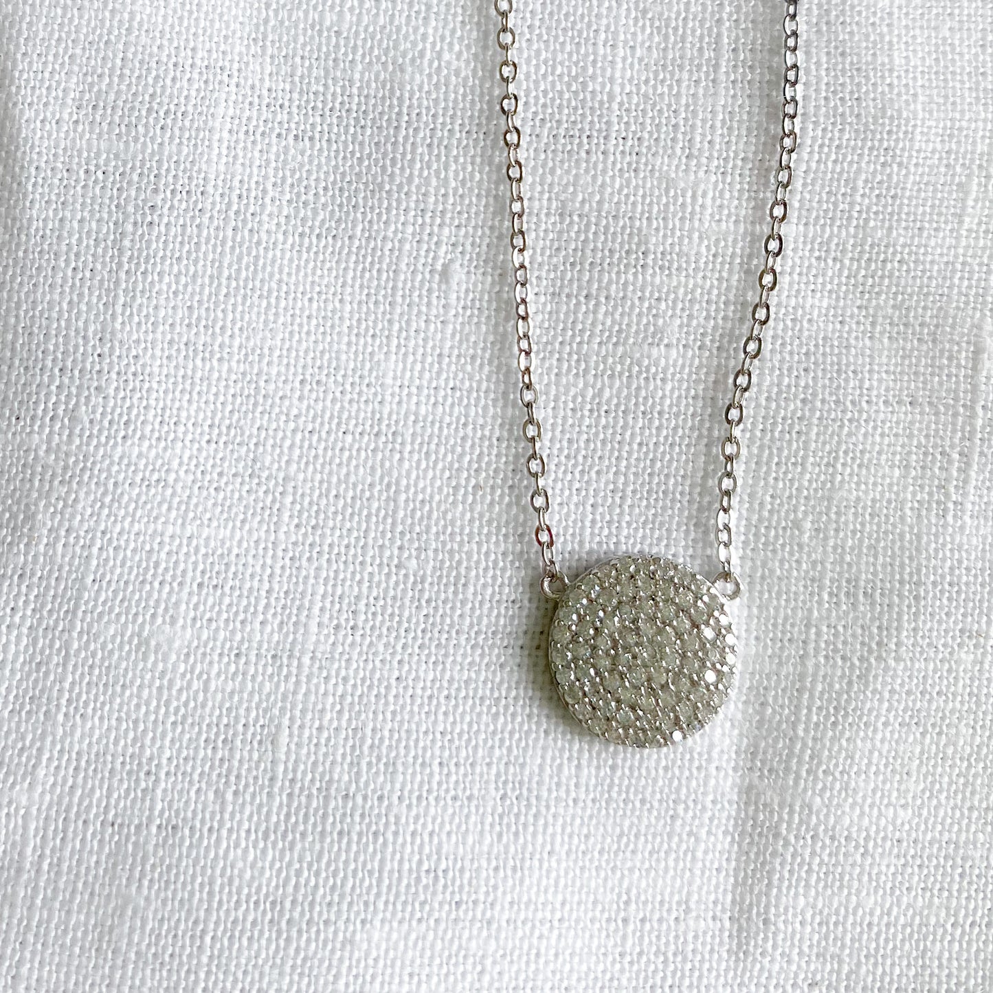 One World Necklace - BelleStyle