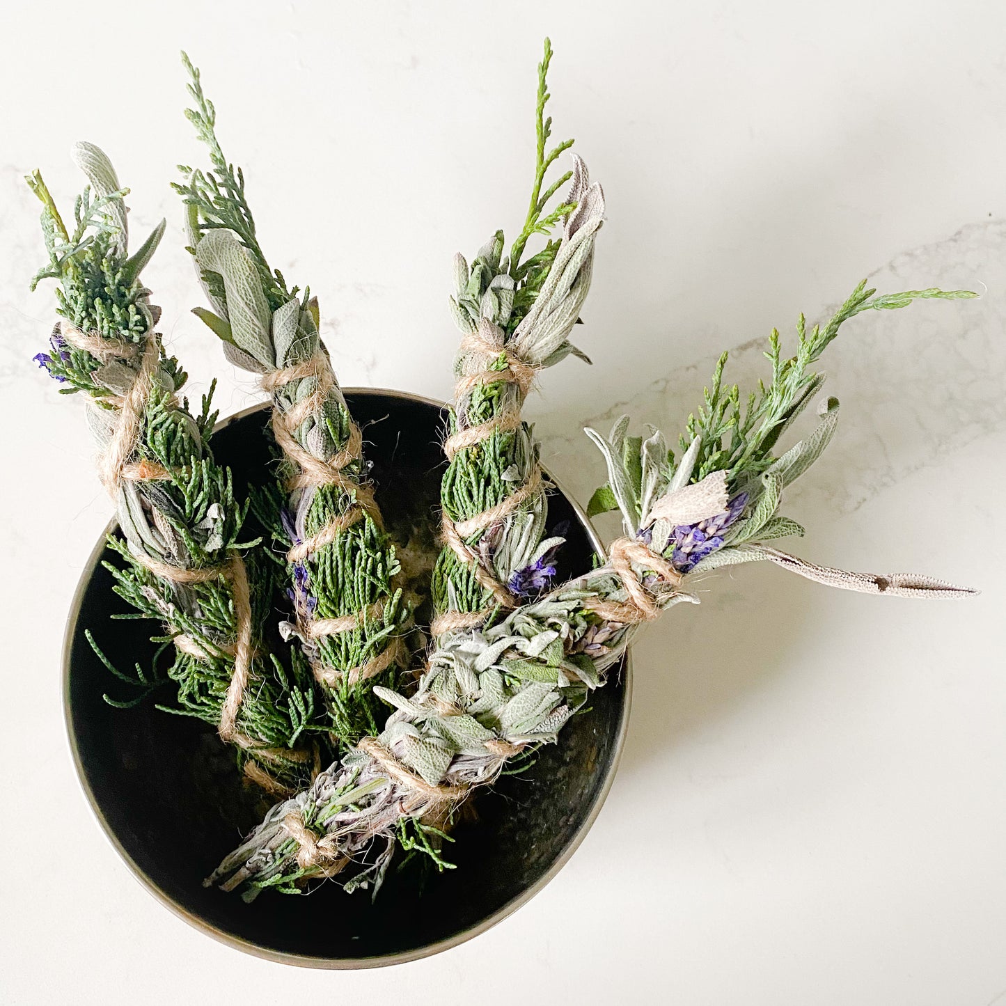Sustainable Silver Smudge Dish - BelleStyle