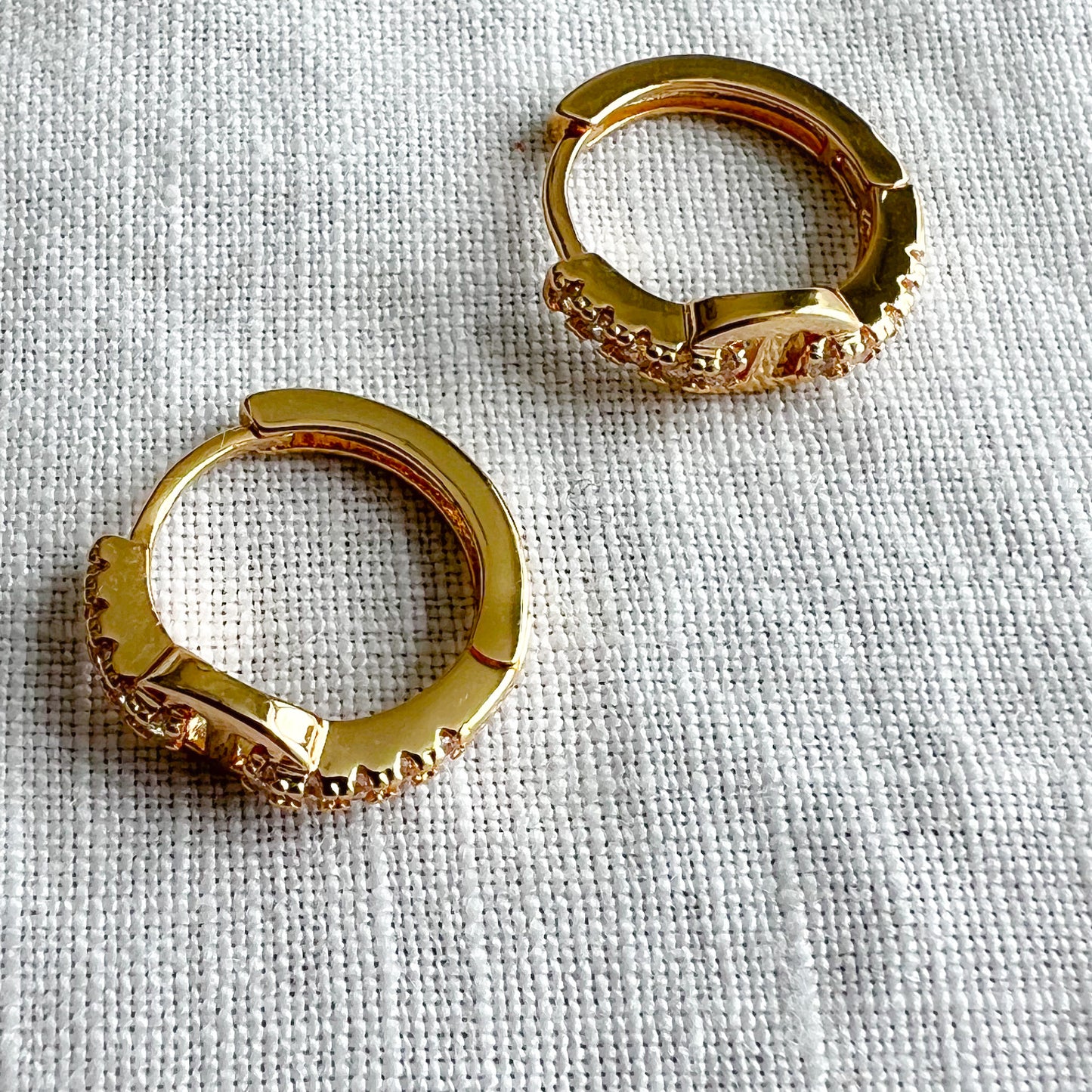Mini Soda Tab Gold Plate Huggie Hoop Earrings - BelleStyle