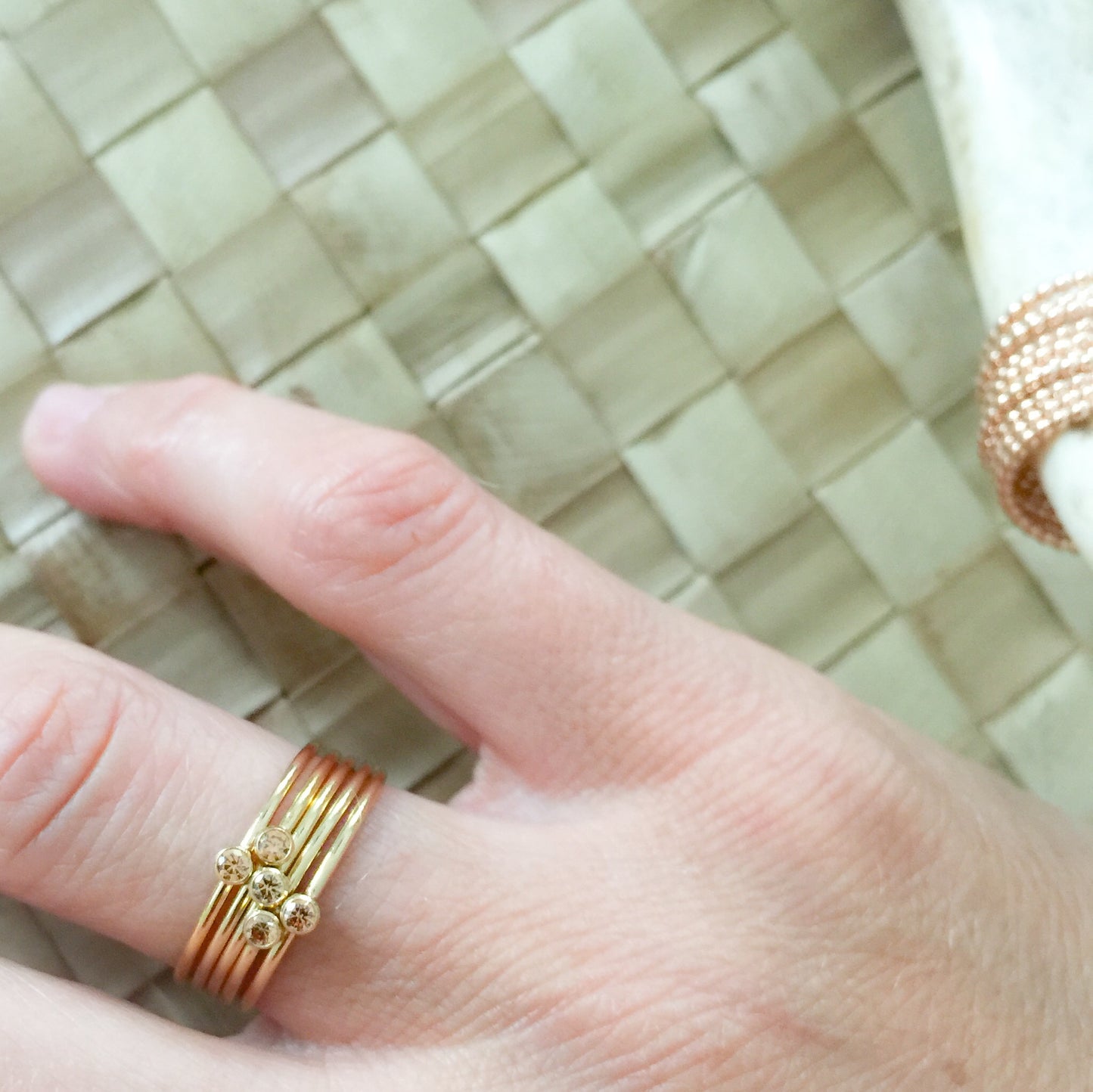 Carter Champagne Ring - BelleStyle