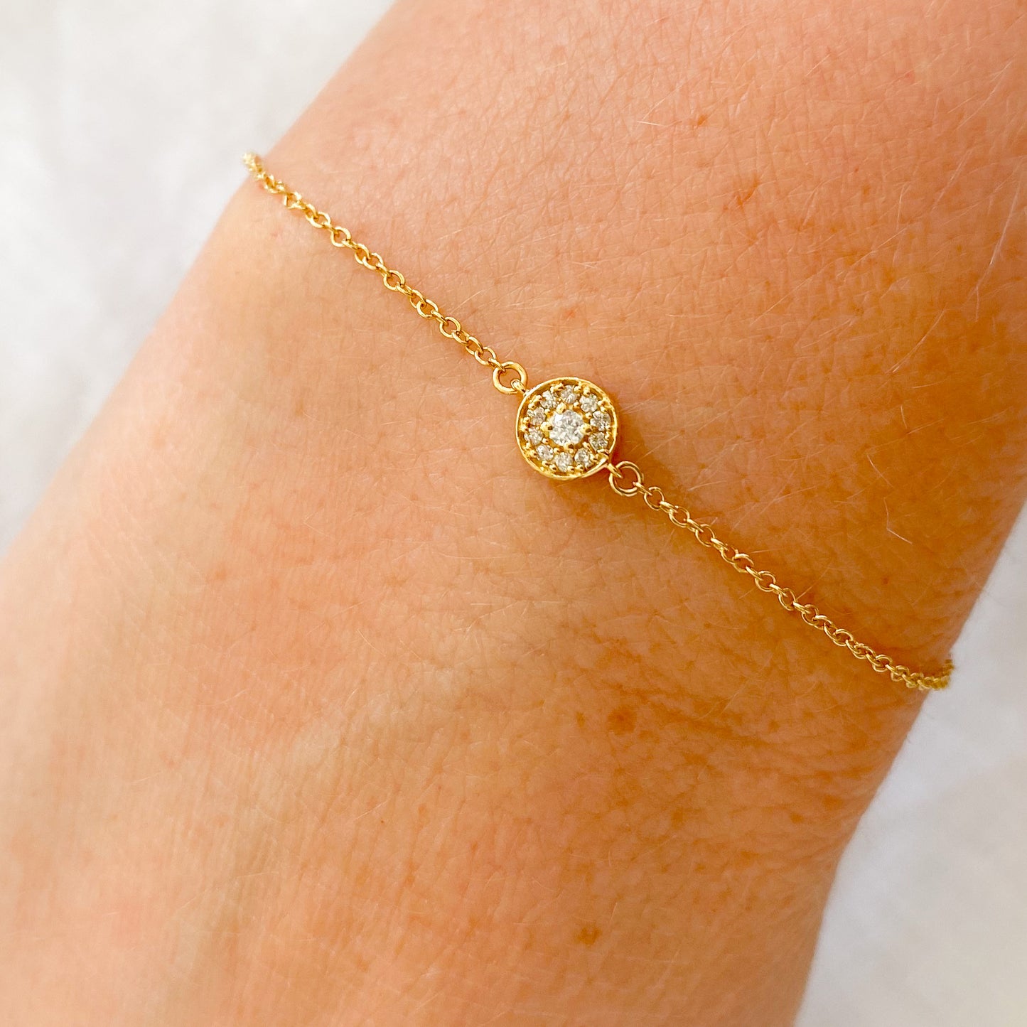 One World 14KT Diamond Bracelet - Bellestyle