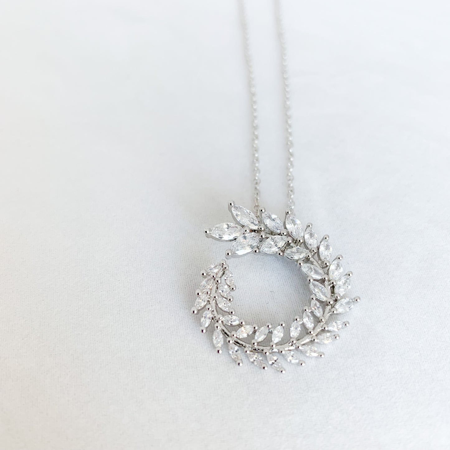 Laurel Necklace - BelleStyle