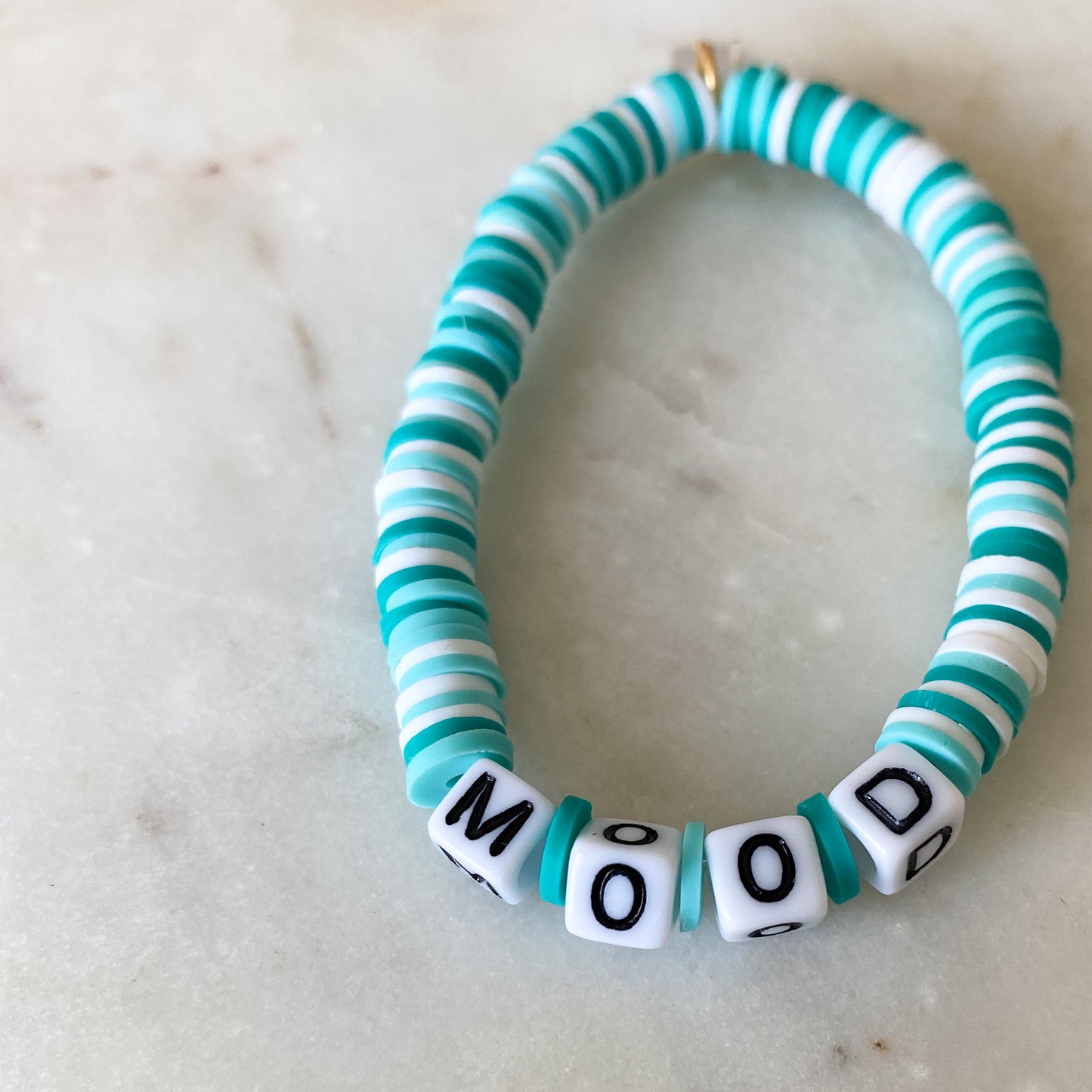 BelleStyle - Blueberry friendship Bracelet turquoise white polymer clay beads Mood