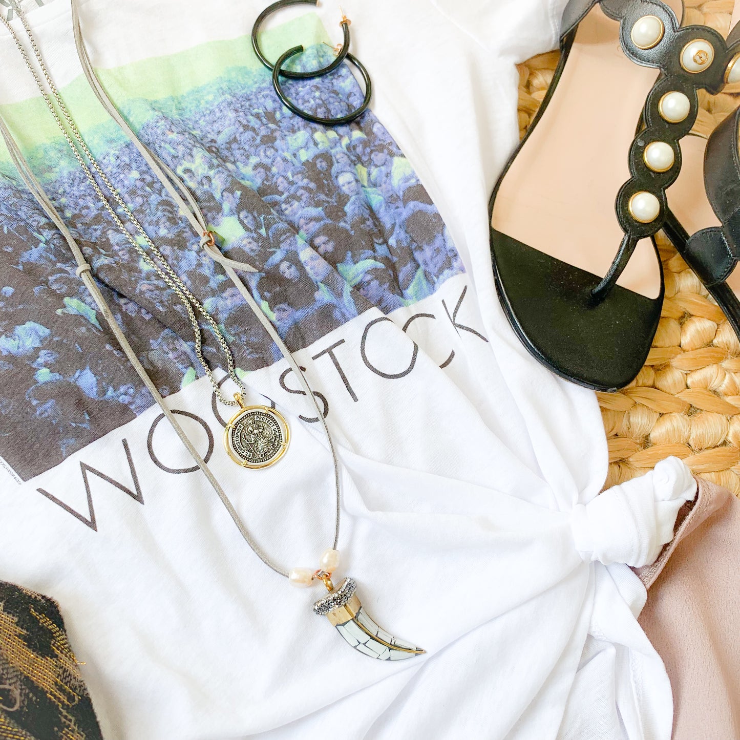 Black & White Hoop Earrings - BelleStyle