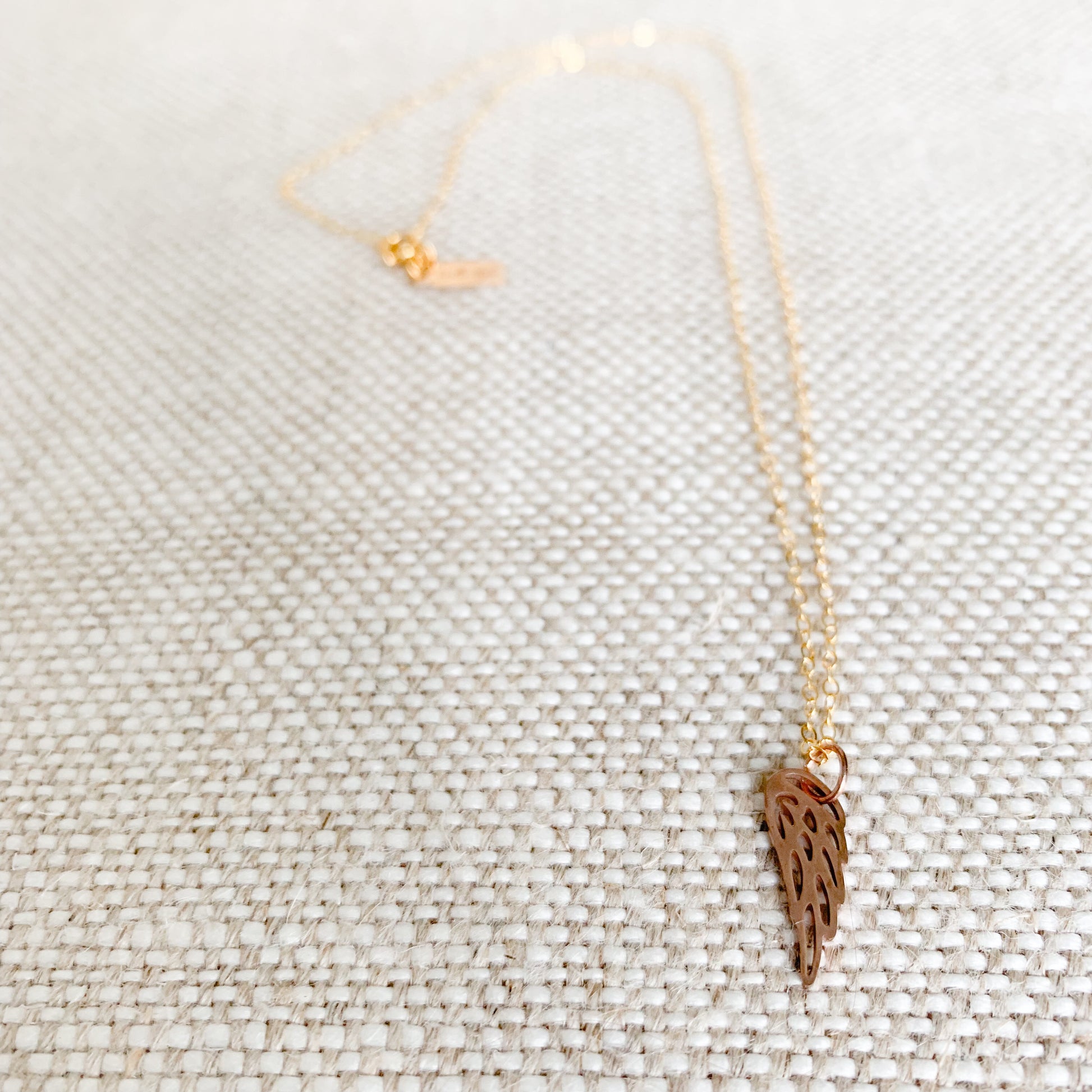 Angel Wing Necklace - BelleStyle
